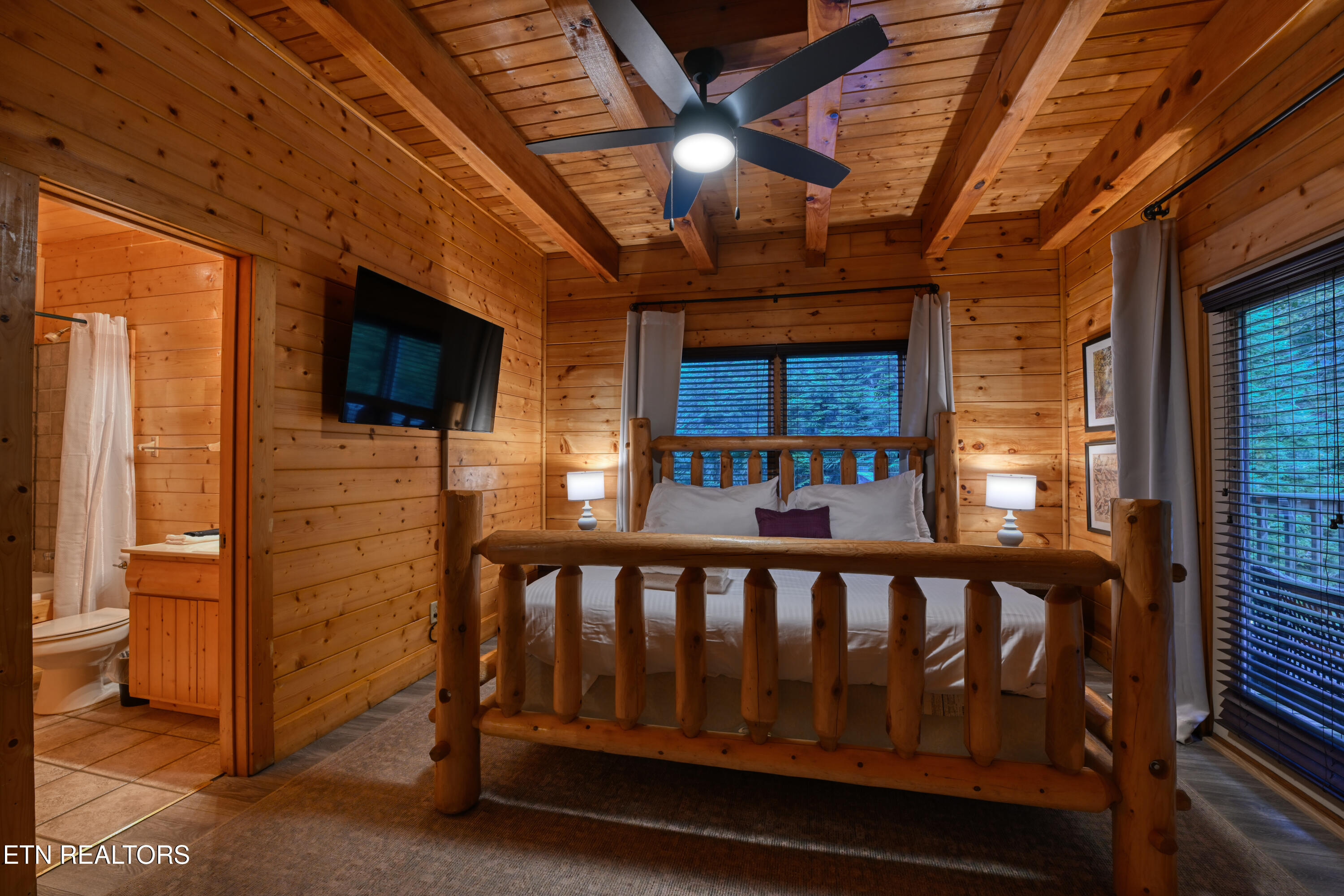 307 Caney Creek Road Pigeon Forge TN 37863