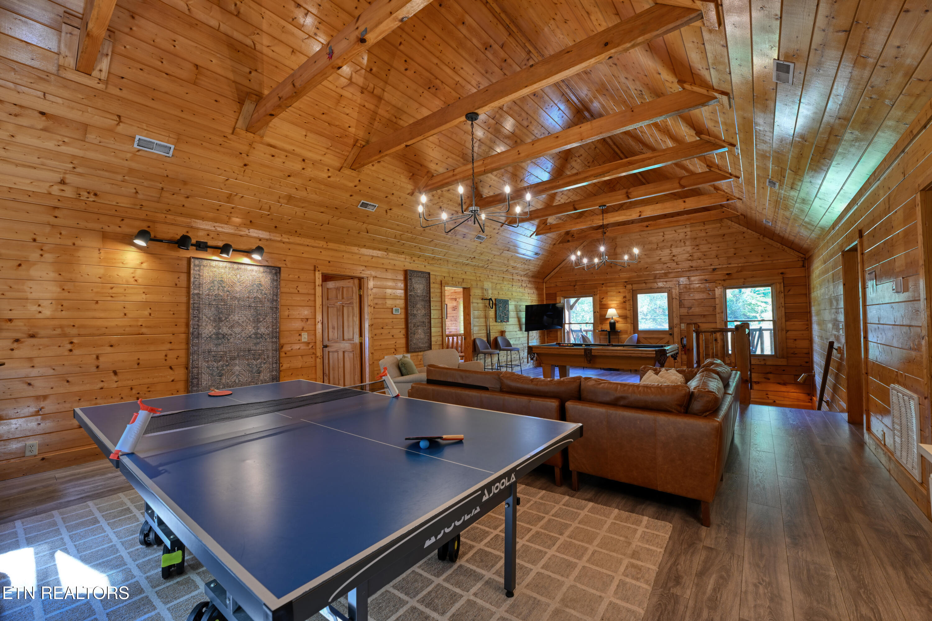 307 Caney Creek Road Pigeon Forge TN 37863