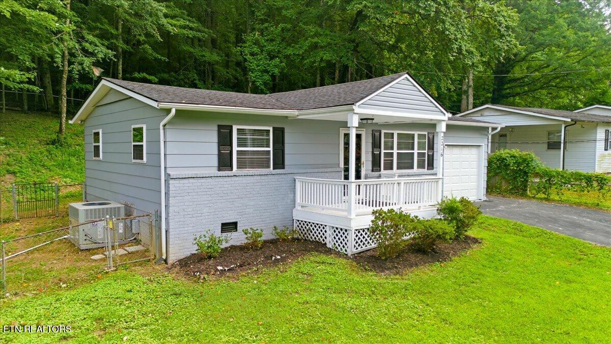 2216 Rifle Range Drive Knoxville TN 37918