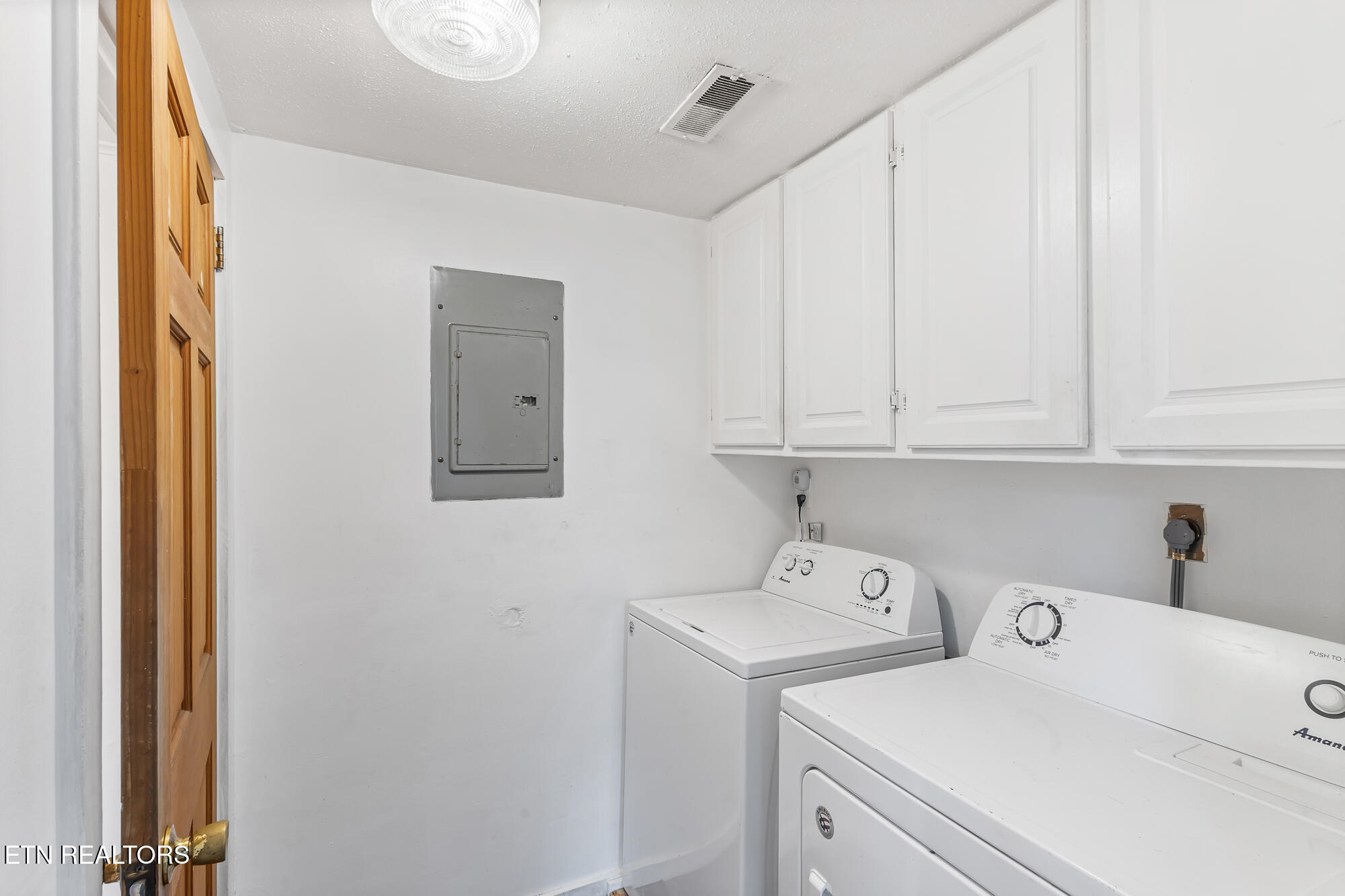 430 Ohio Avenue Etowah TN 37331