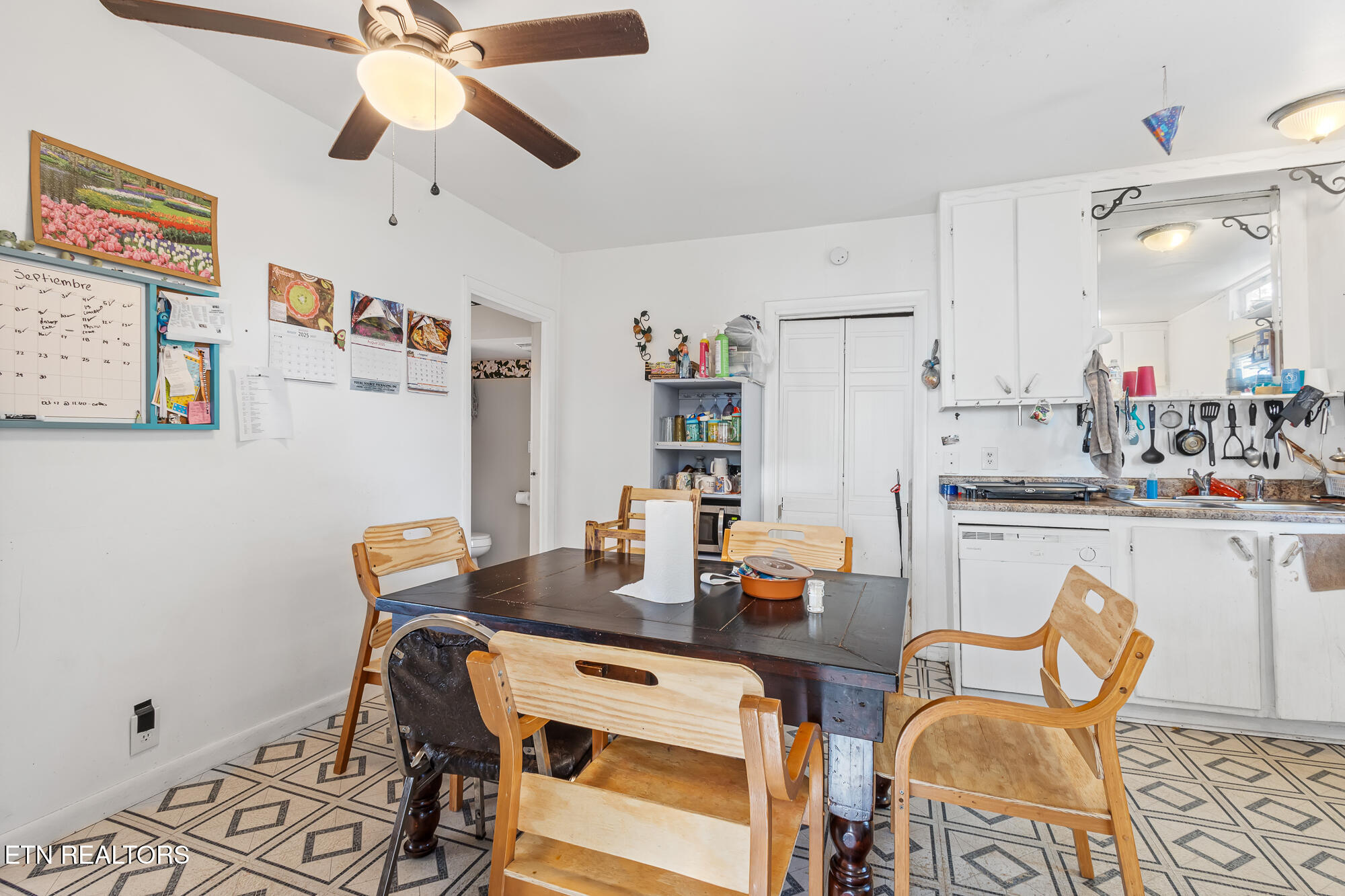 430 Ohio Avenue Etowah TN 37331