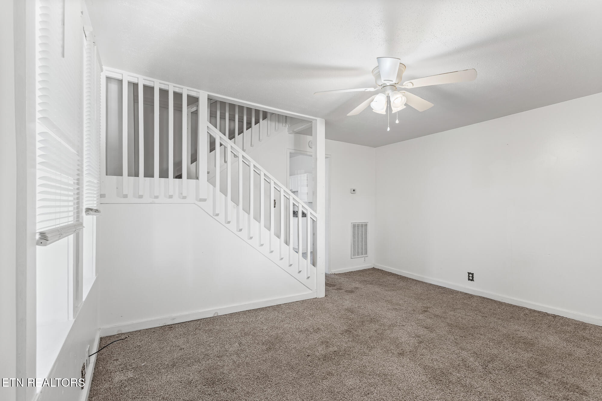 430 Ohio Avenue Etowah TN 37331