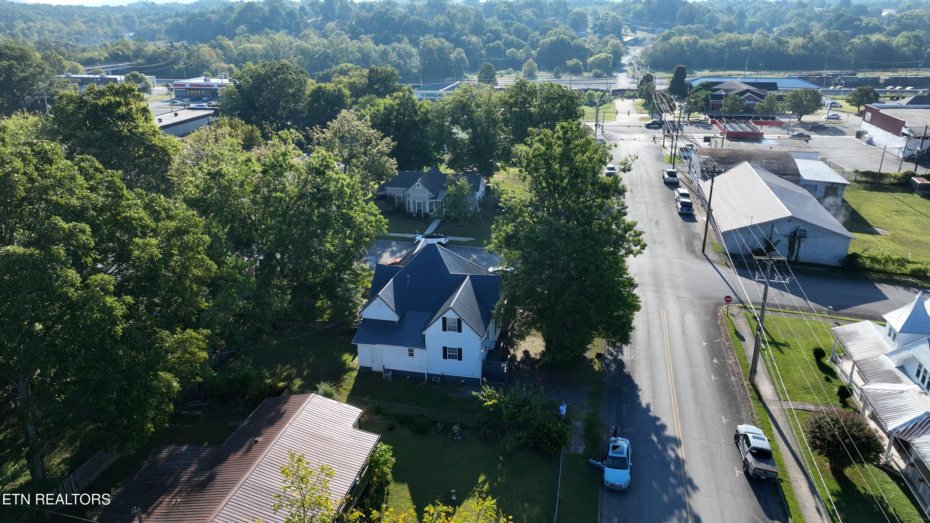 430 Ohio Avenue Etowah TN 37331
