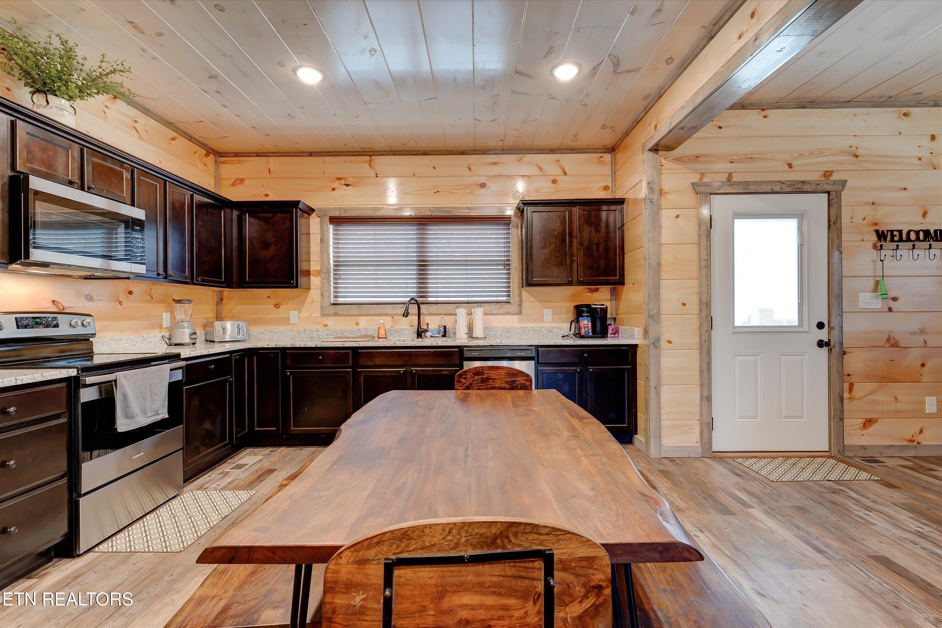 2322 Judson Lane Sevierville TN 37876