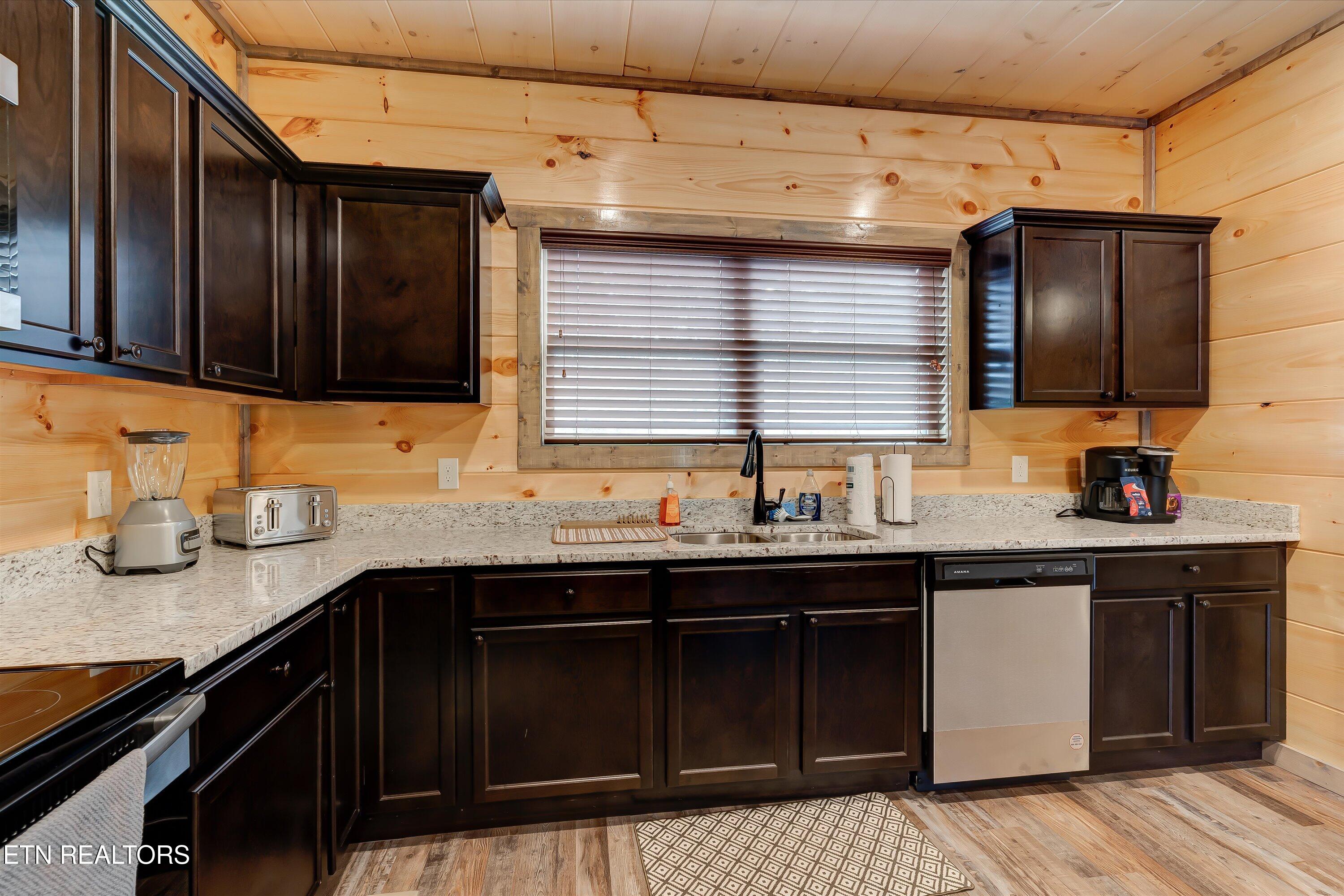 2322 Judson Lane Sevierville TN 37876