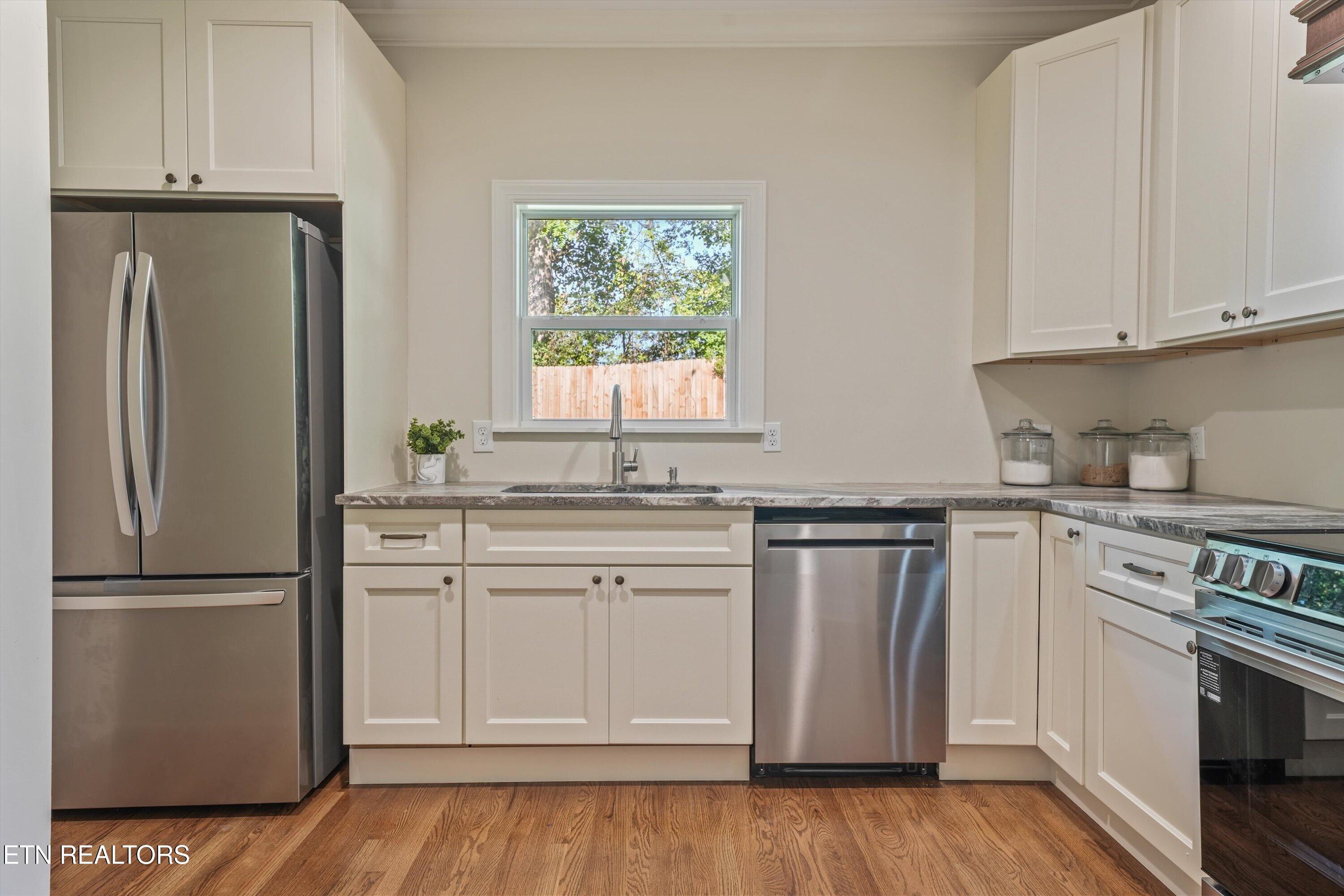1431 Branson Avenue Knoxville TN 37917