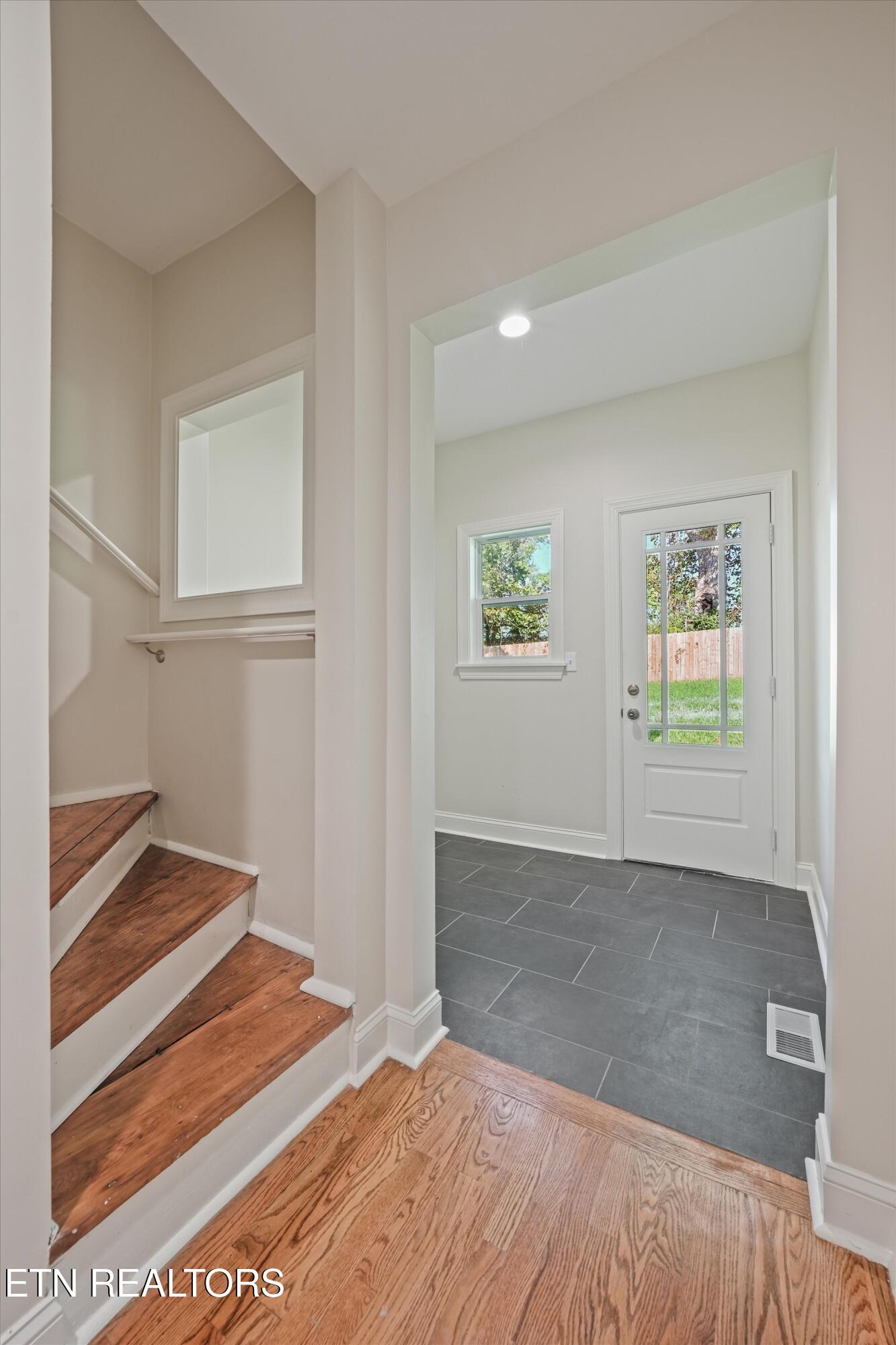 1431 Branson Avenue Knoxville TN 37917