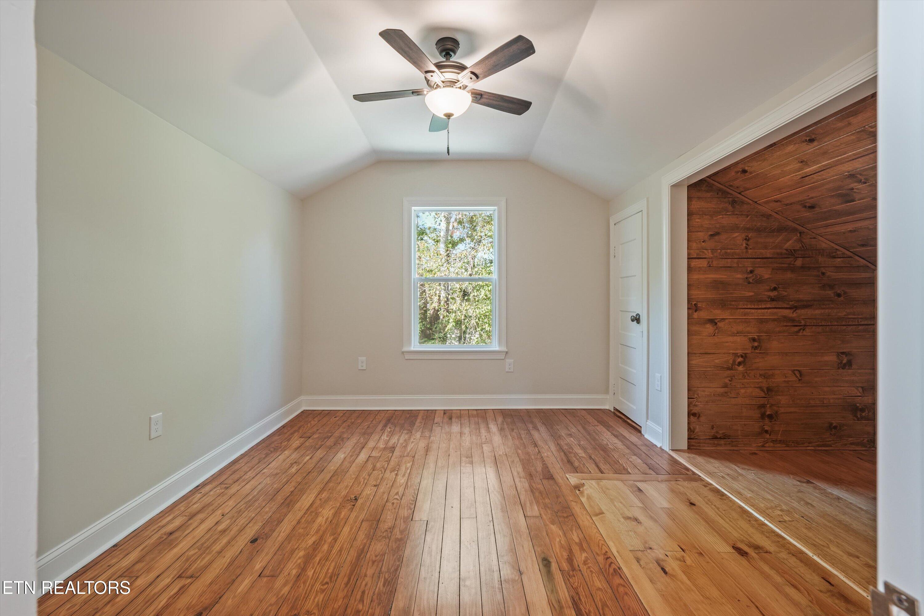 1431 Branson Avenue Knoxville TN 37917