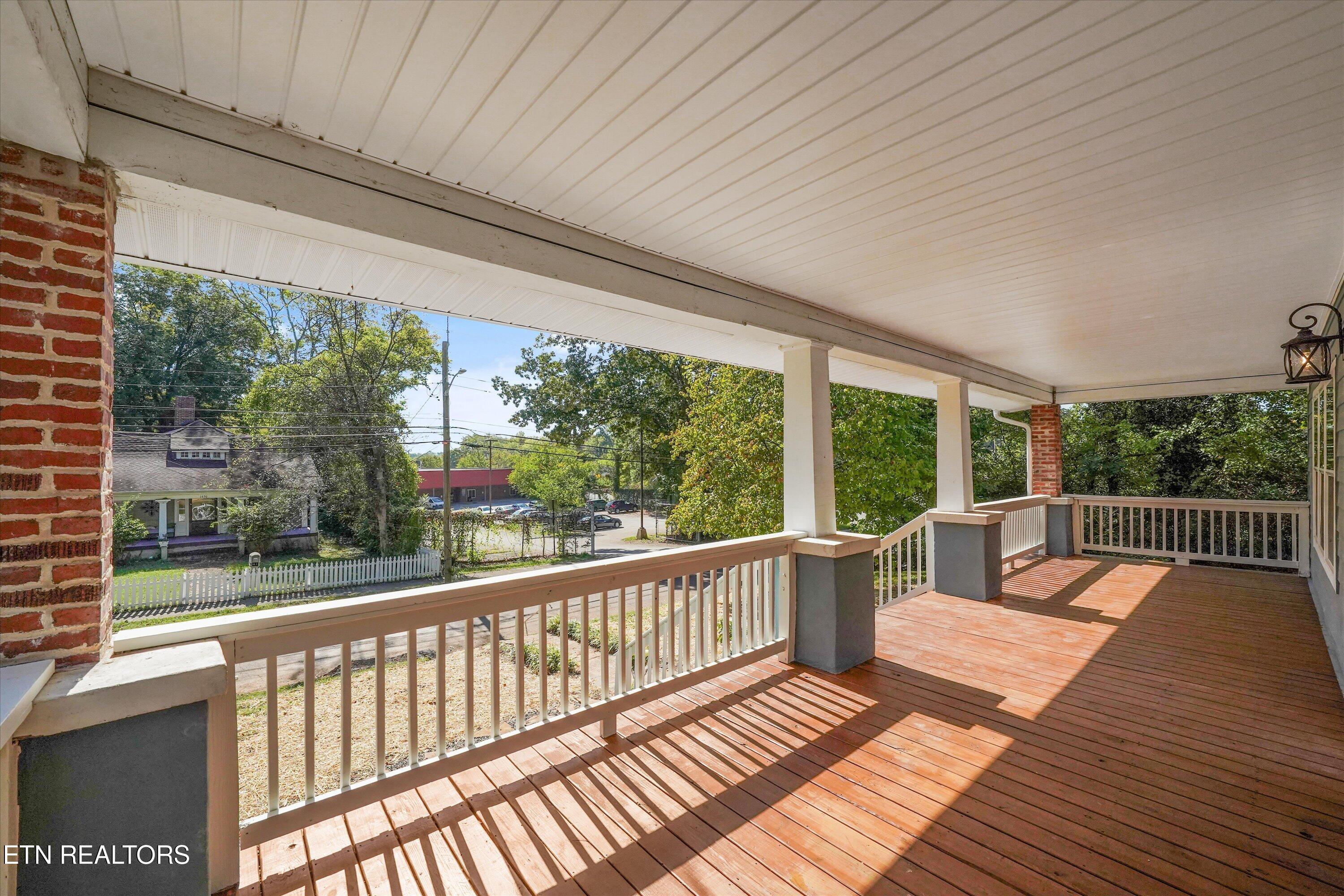 1431 Branson Avenue Knoxville TN 37917