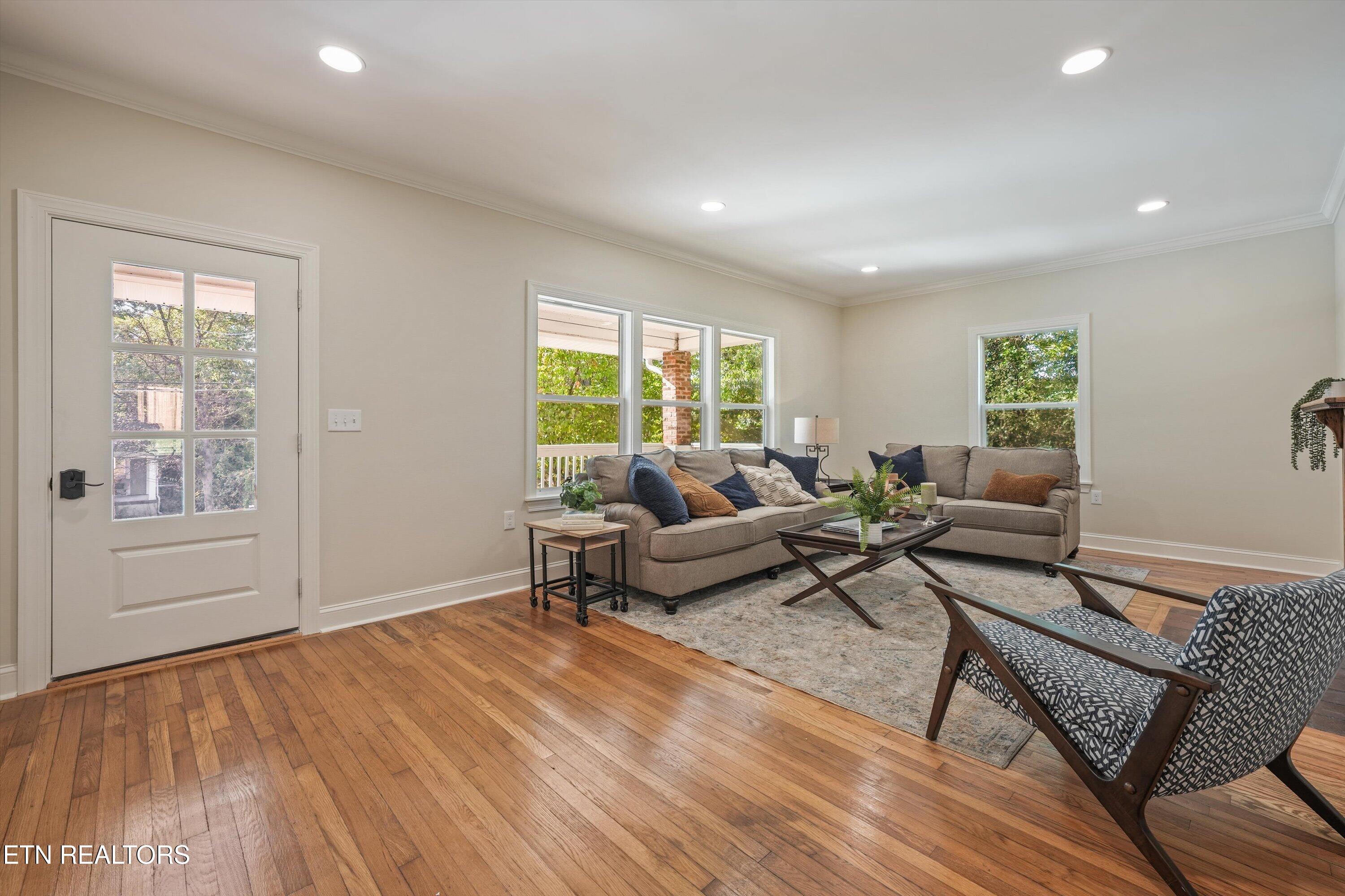 1431 Branson Avenue Knoxville TN 37917