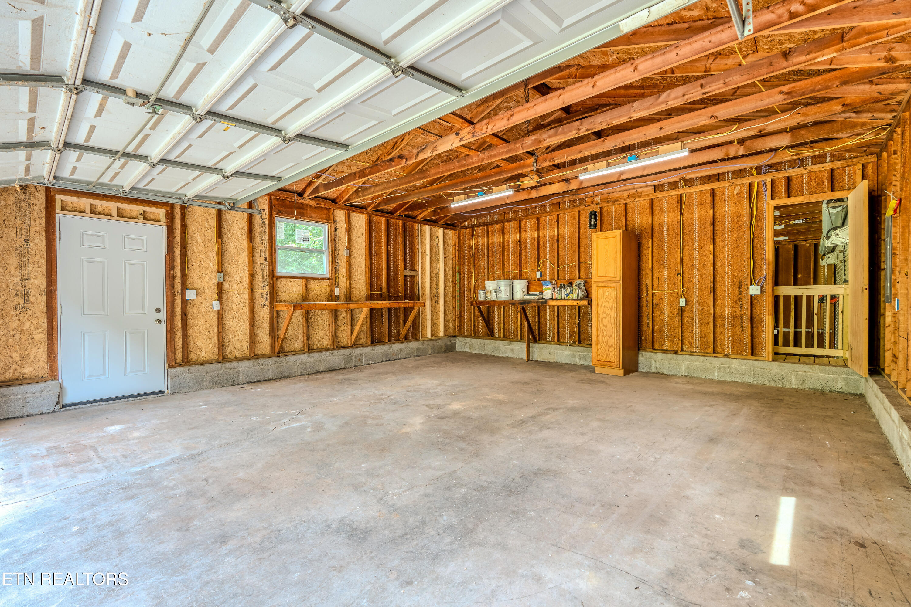 105 Branum Kingston TN 37763