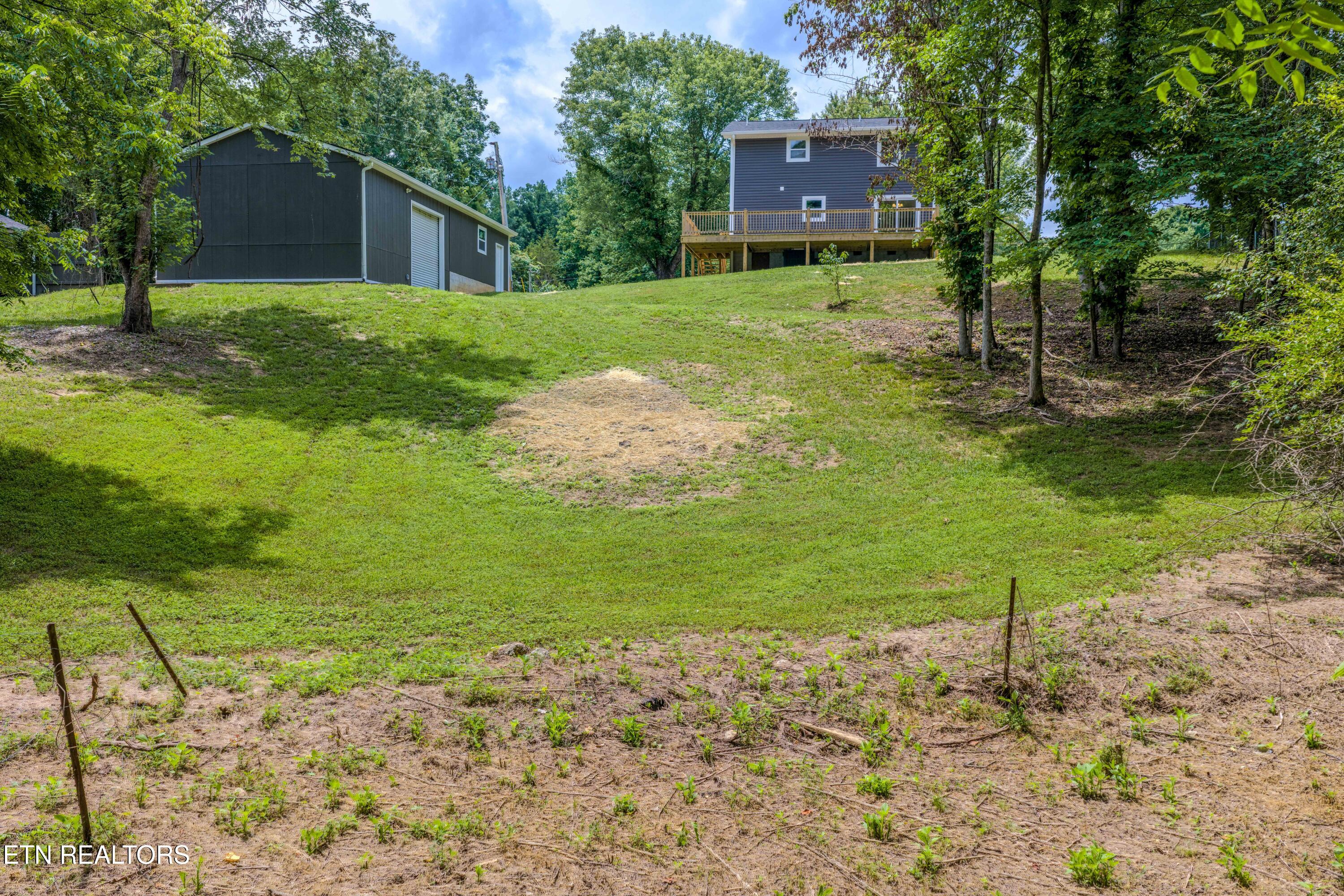 105 Branum Kingston TN 37763