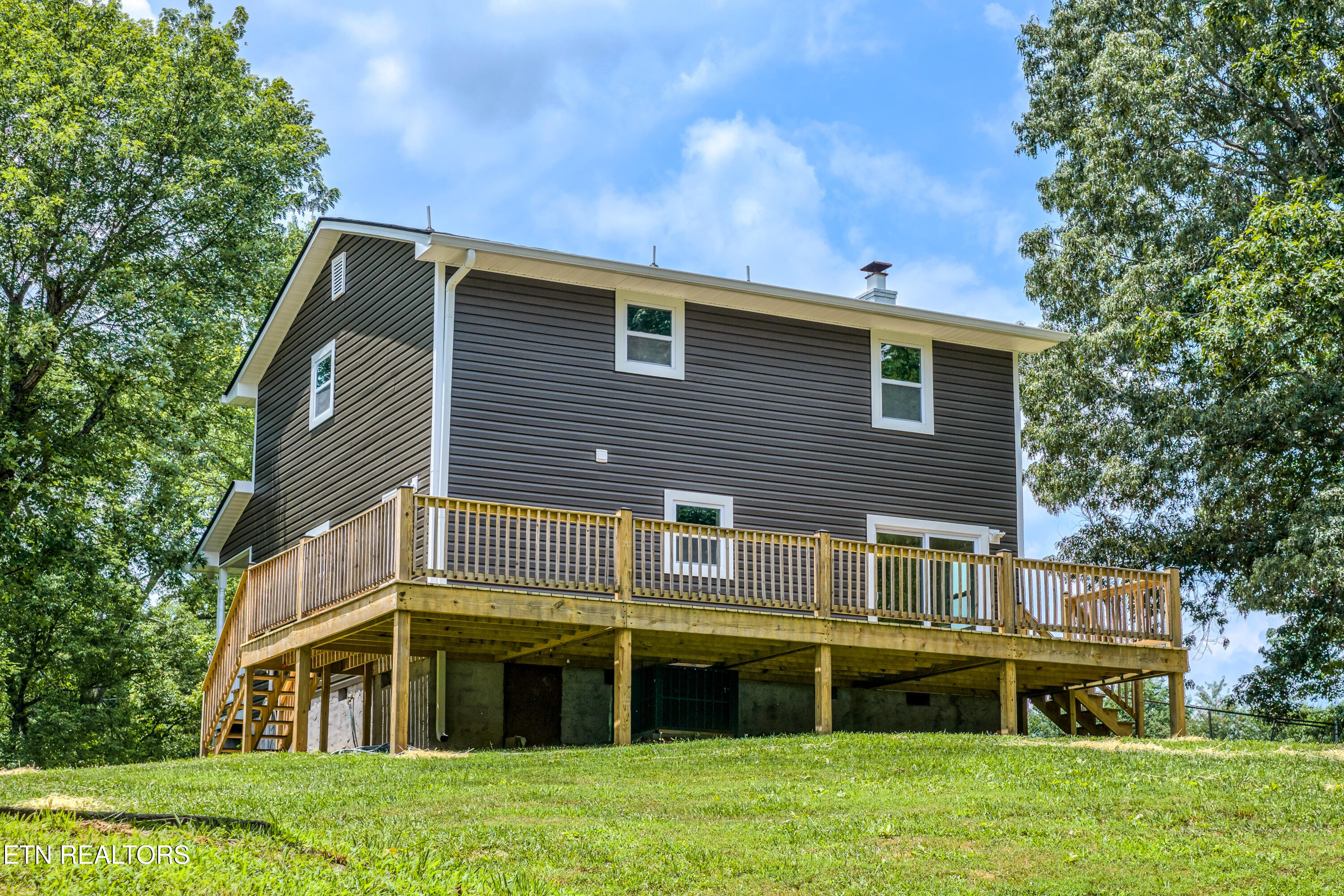 105 Branum Kingston TN 37763