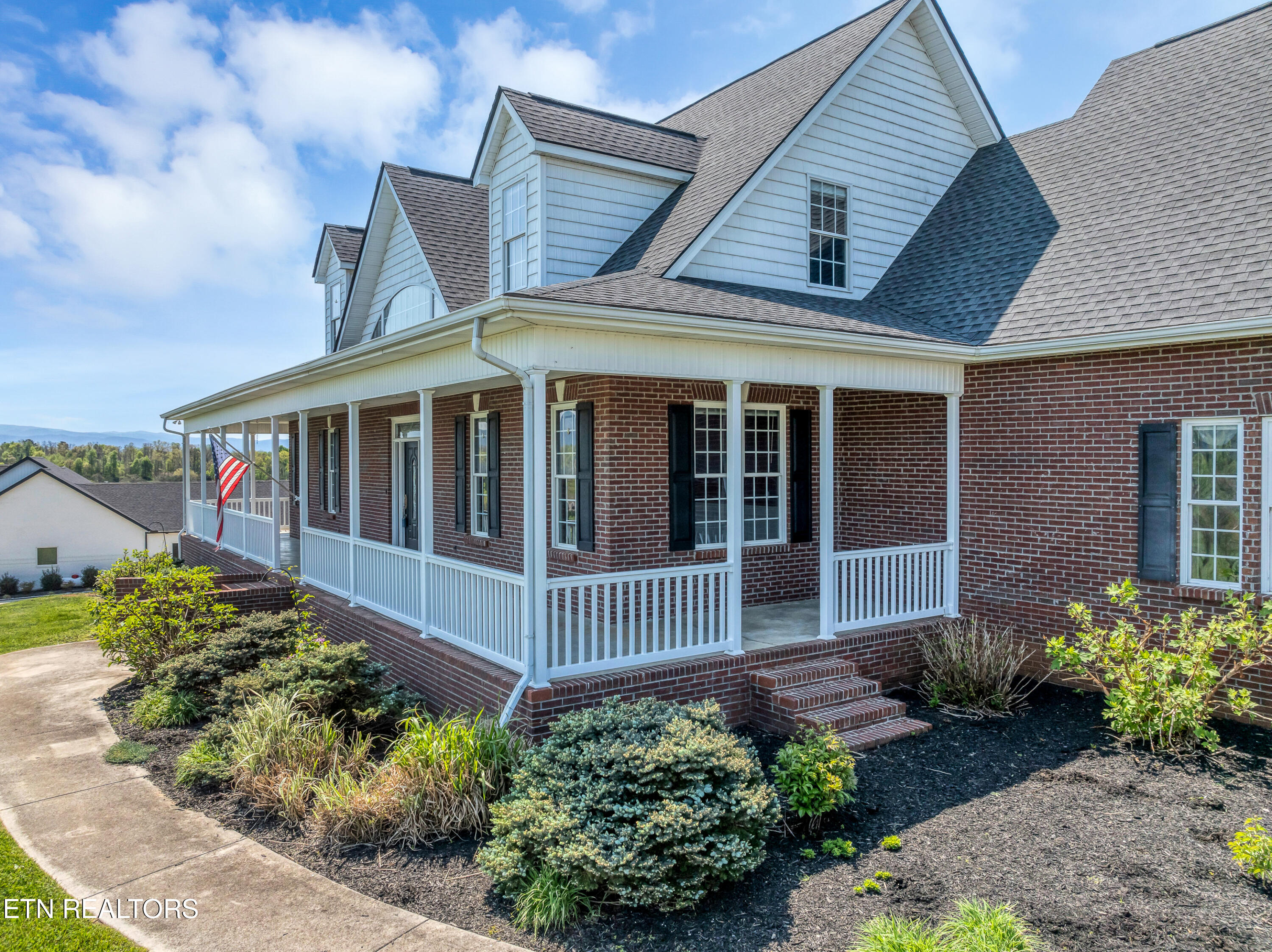 765 Longview Drive Greenback TN 37742