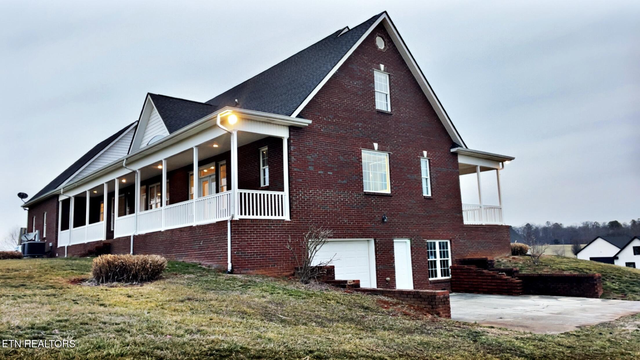 765 Longview Drive Greenback TN 37742