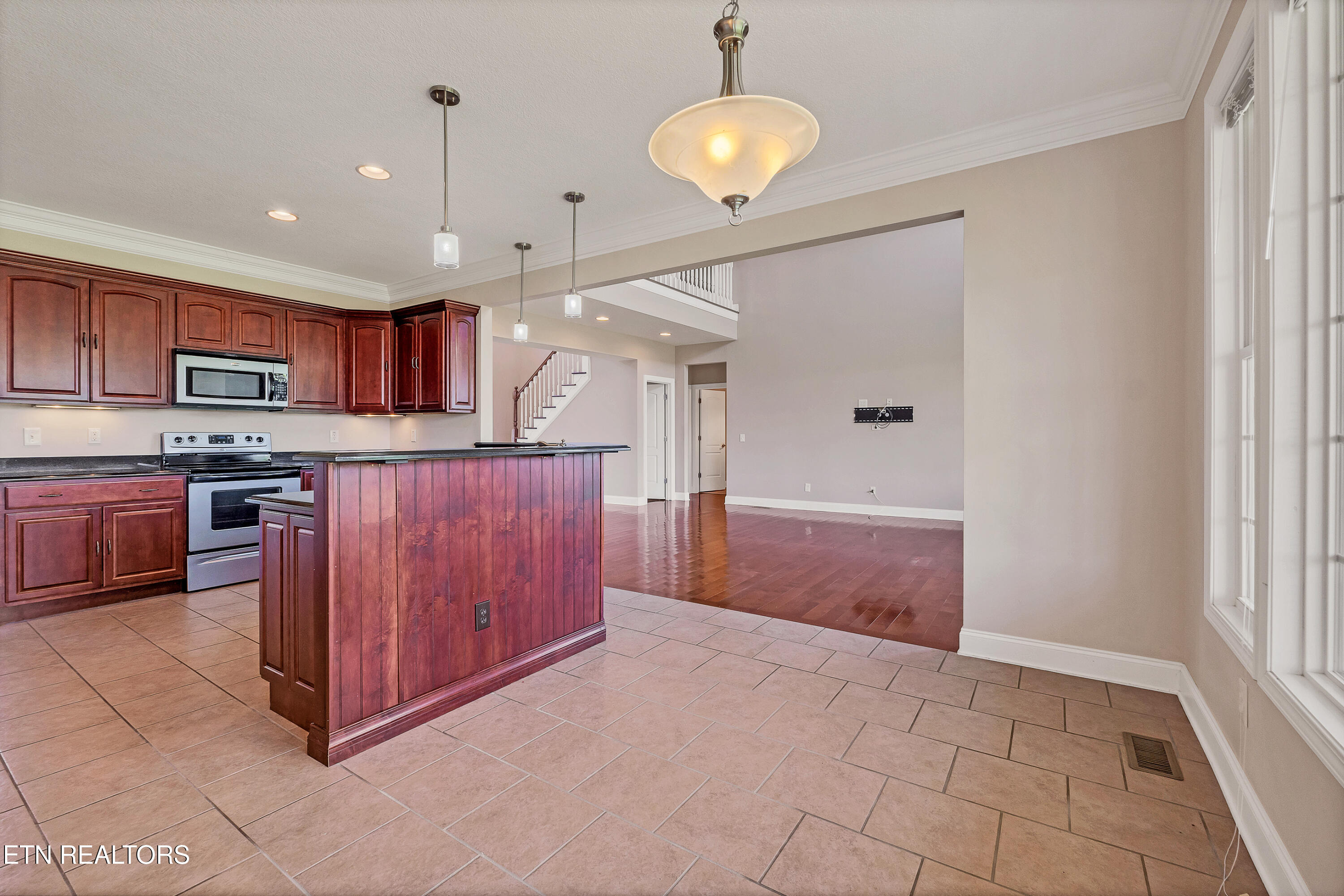 765 Longview Drive Greenback TN 37742