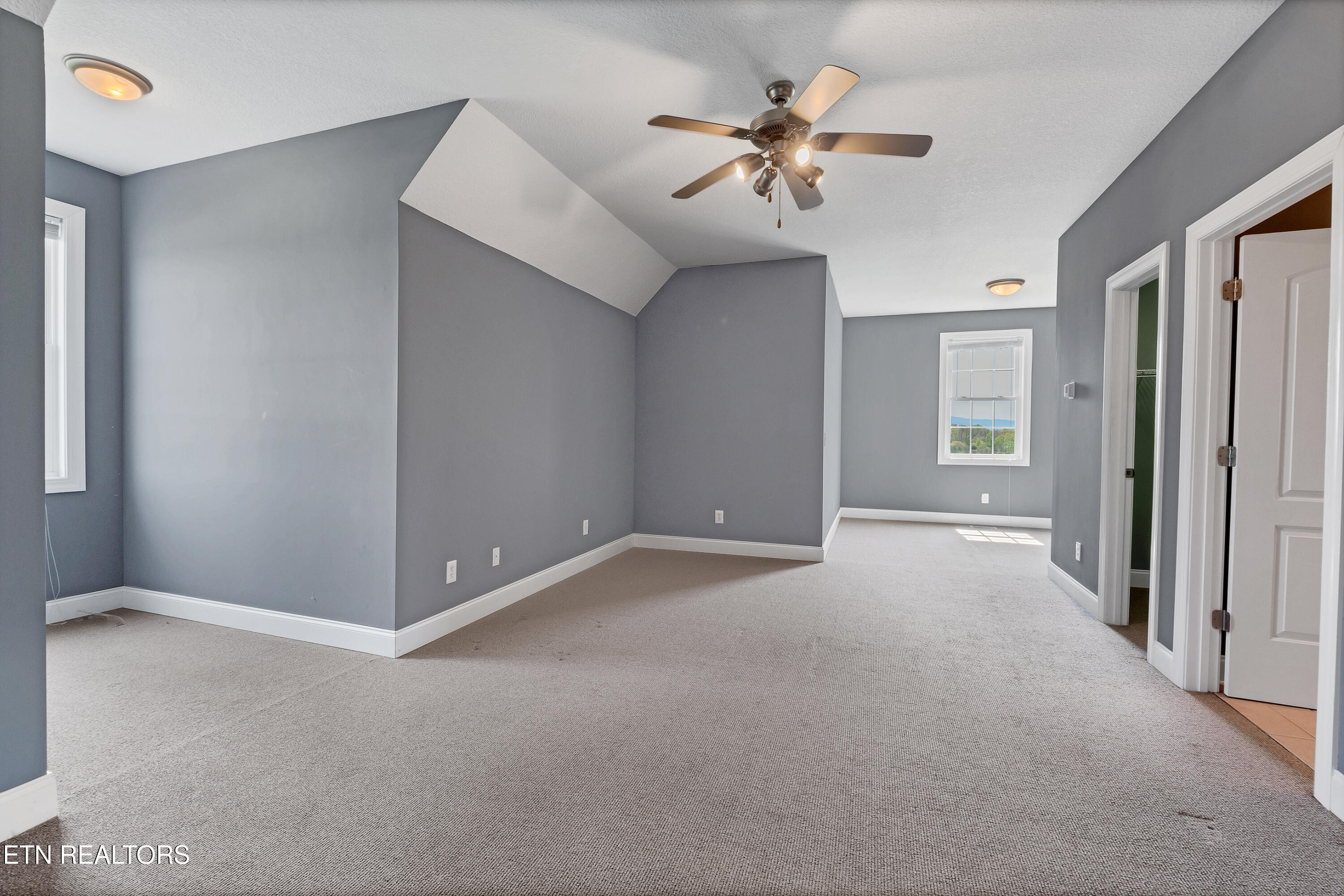 765 Longview Drive Greenback TN 37742