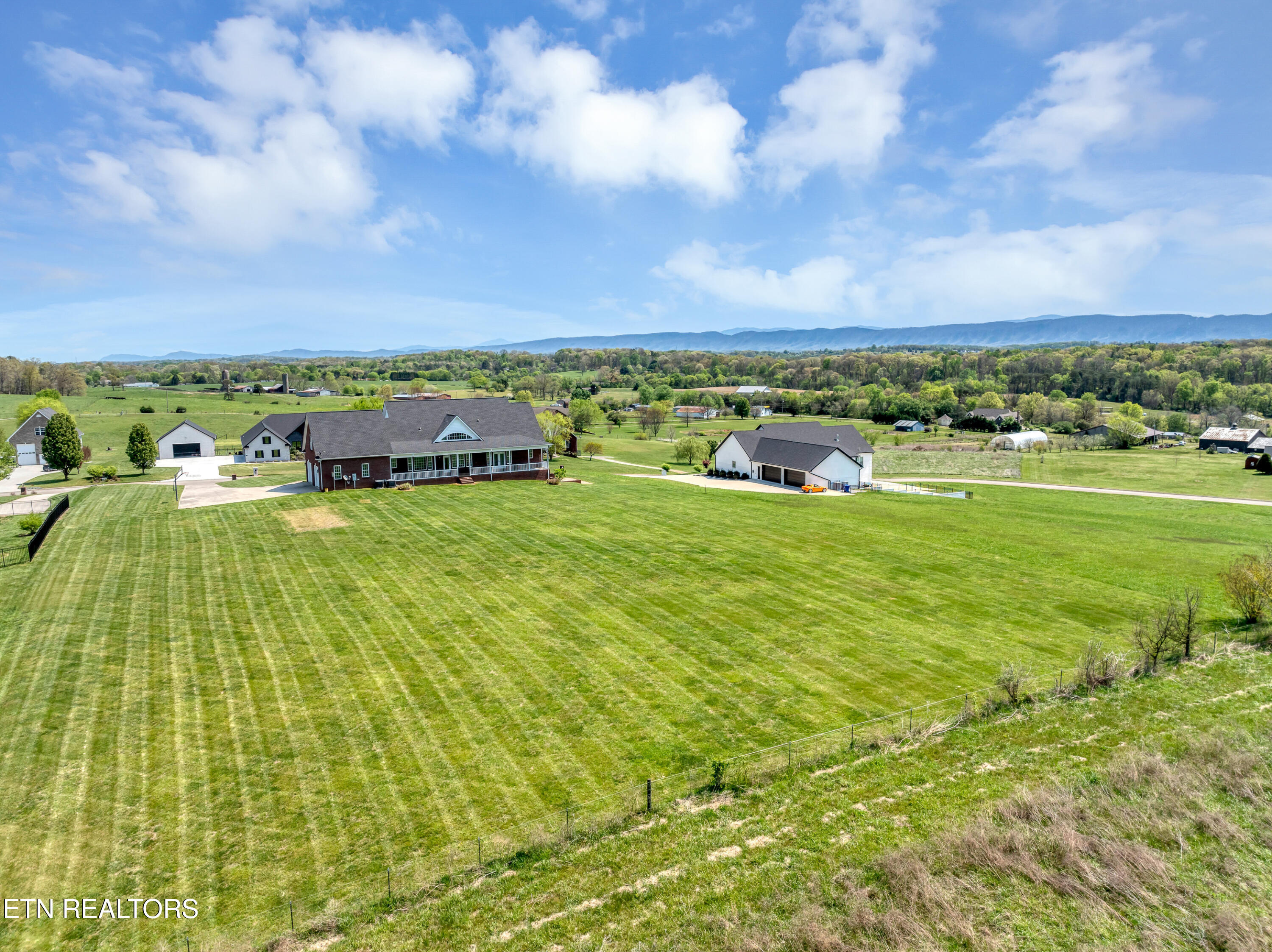 765 Longview Drive Greenback TN 37742