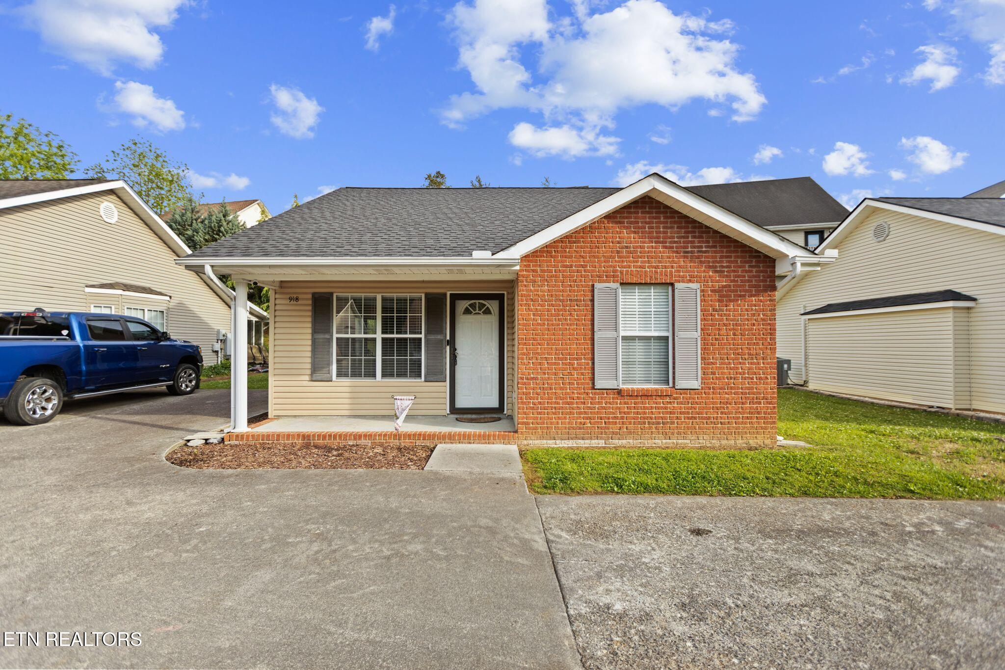 918 Middlebrook Court Sevierville TN 37862