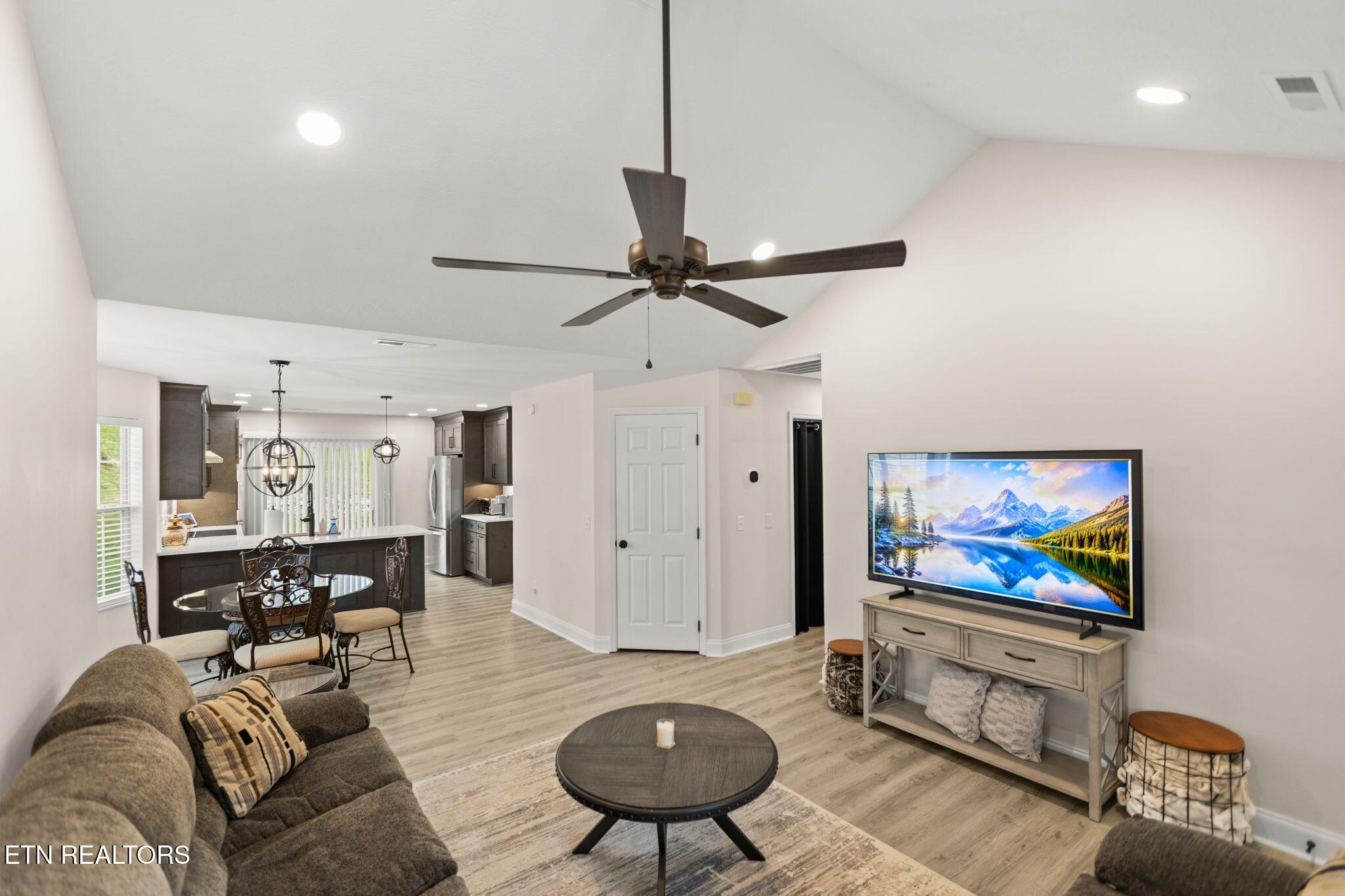 918 Middlebrook Court Sevierville TN 37862