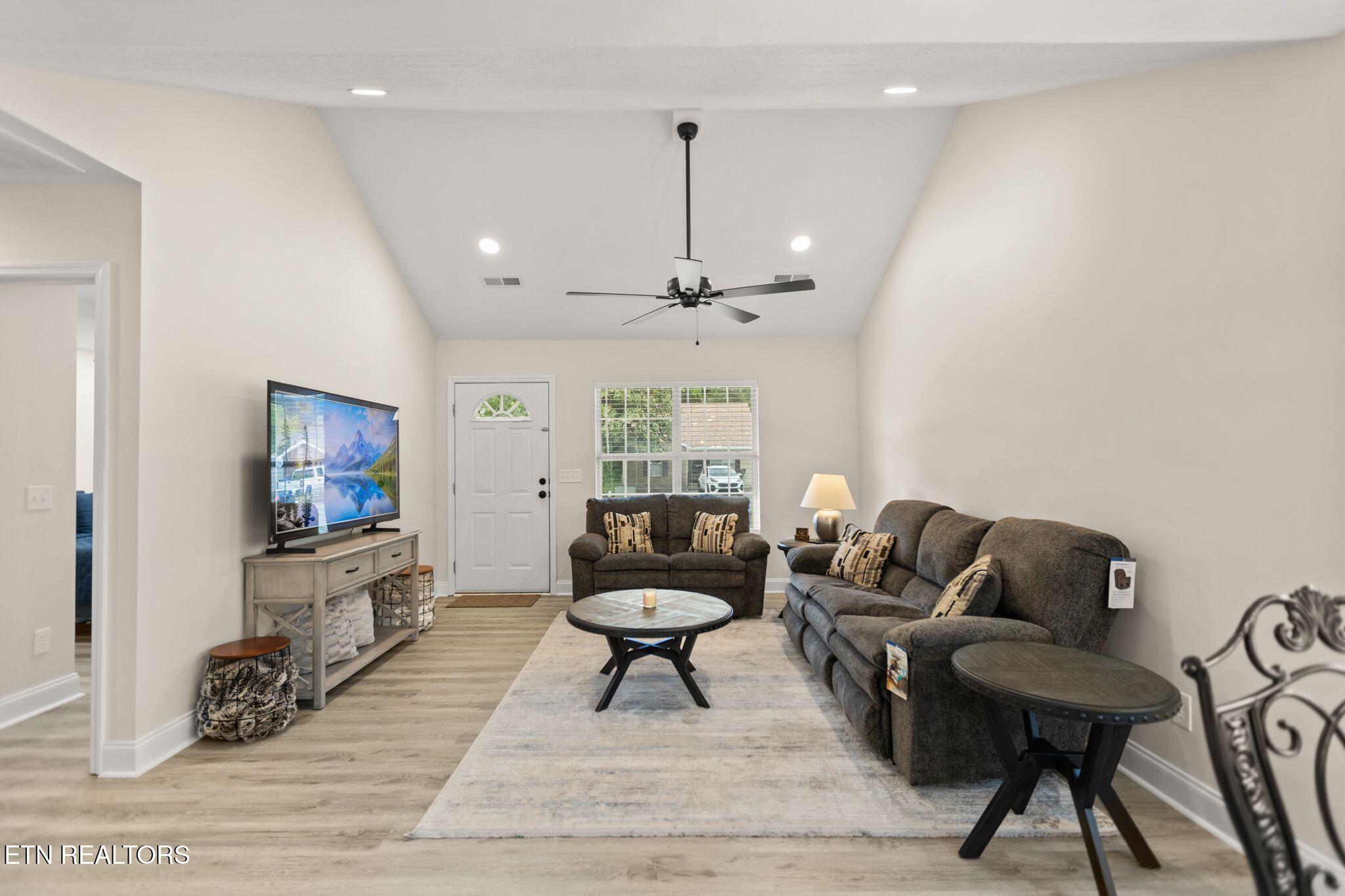 918 Middlebrook Court Sevierville TN 37862