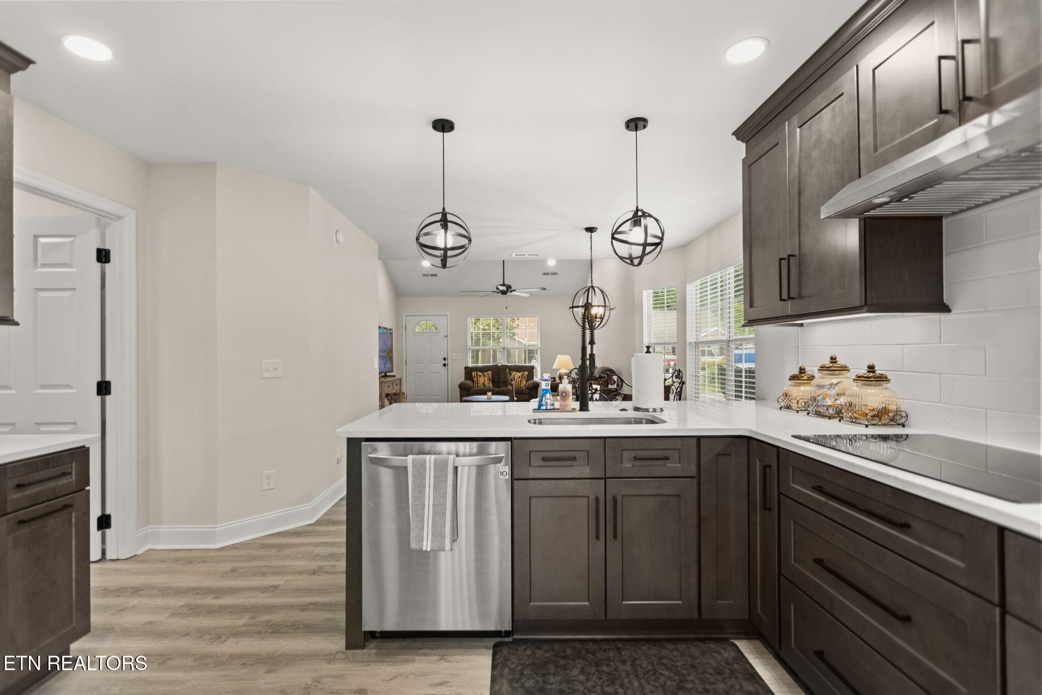 918 Middlebrook Court Sevierville TN 37862