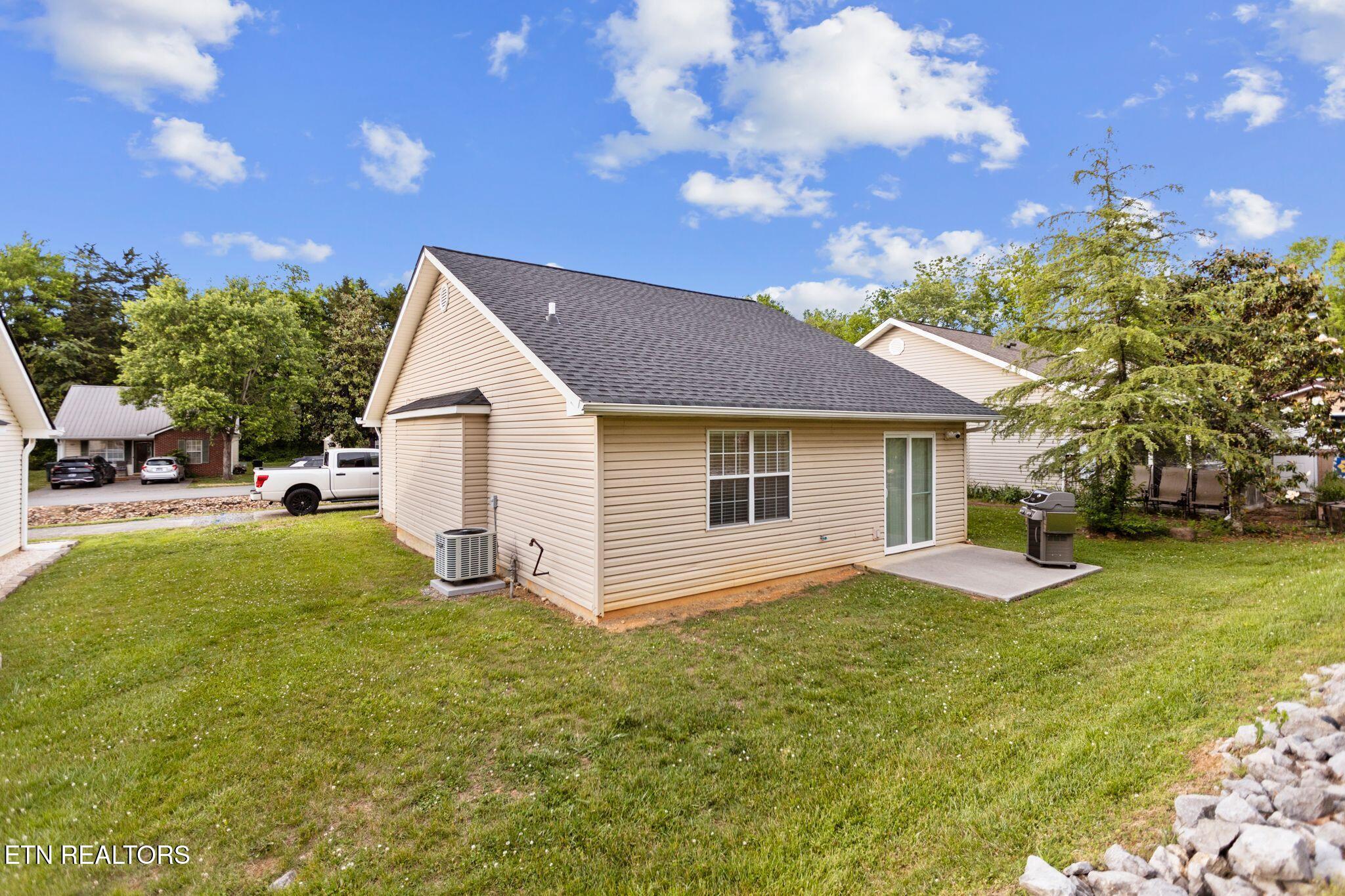 918 Middlebrook Court Sevierville TN 37862