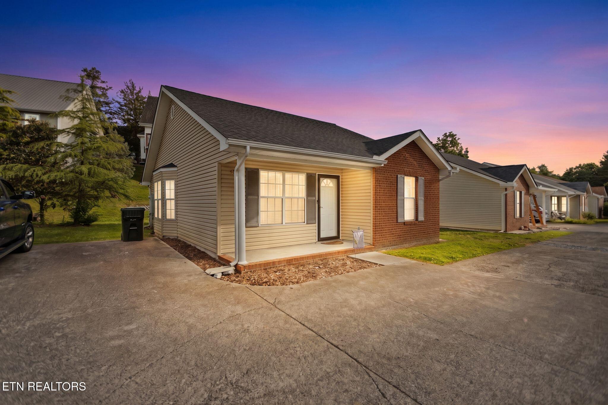 918 Middlebrook Court Sevierville TN 37862