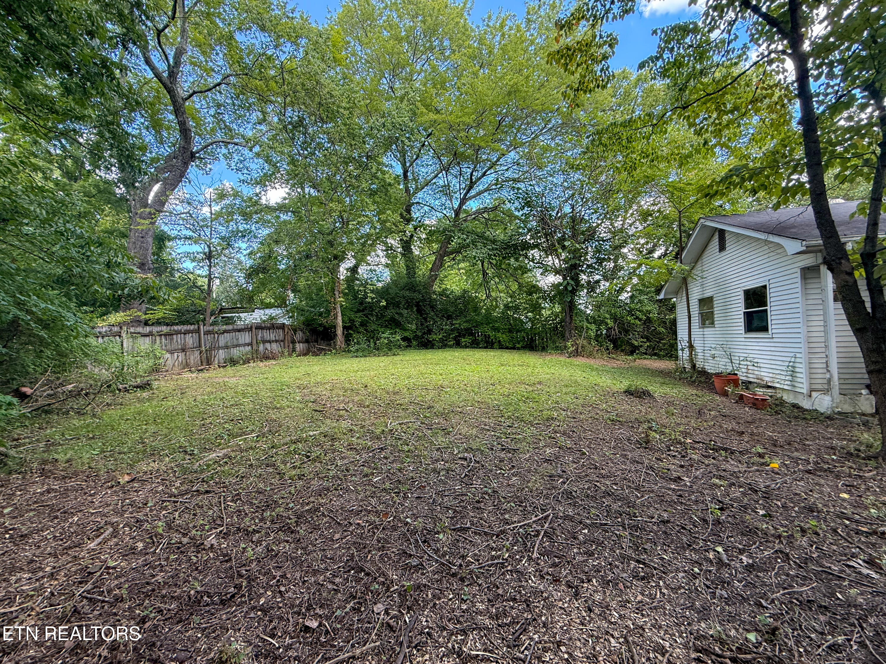 102 W Farragut Road Oak Ridge TN 37830