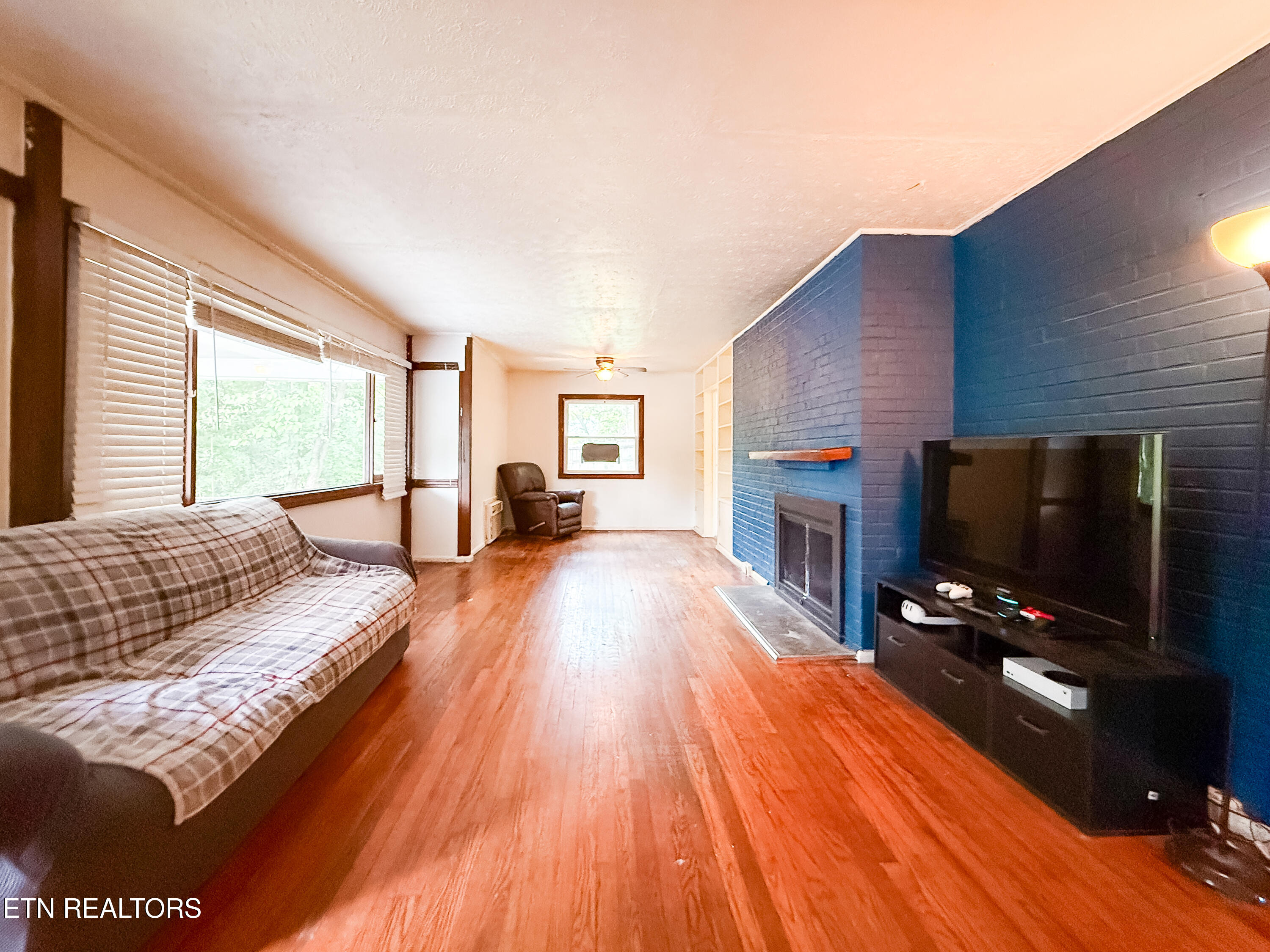 102 W Farragut Road Oak Ridge TN 37830