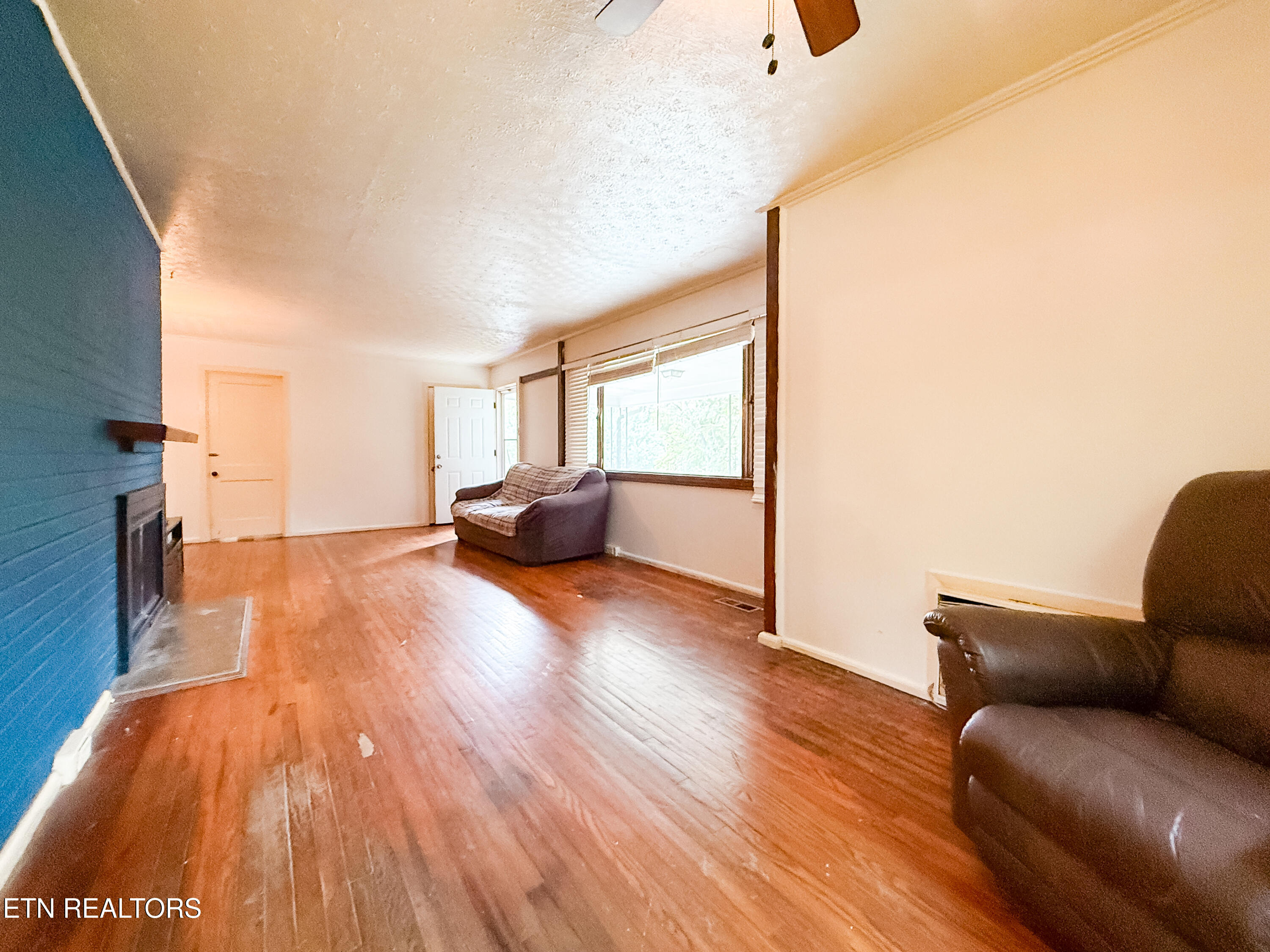102 W Farragut Road Oak Ridge TN 37830