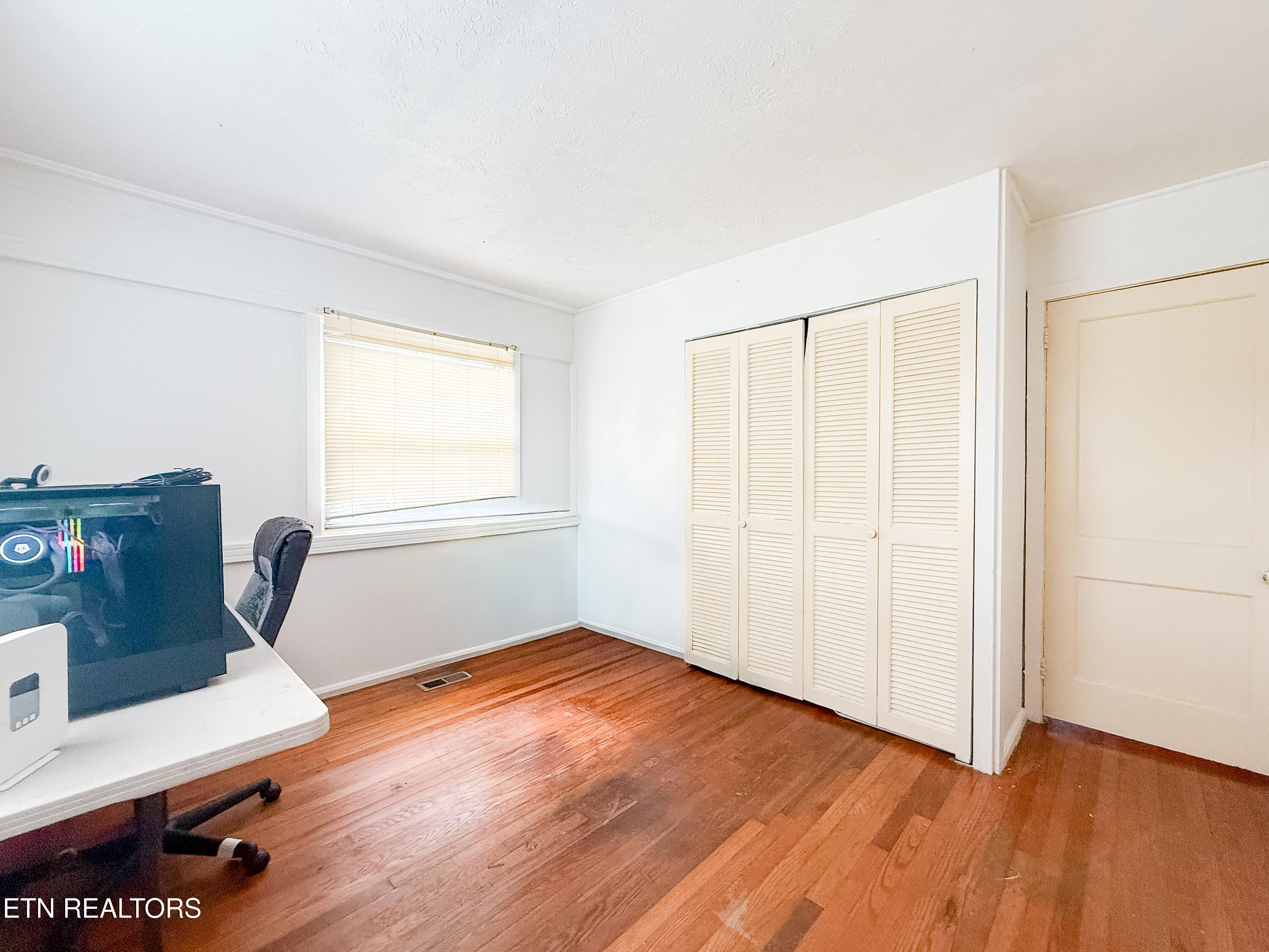 102 W Farragut Road Oak Ridge TN 37830