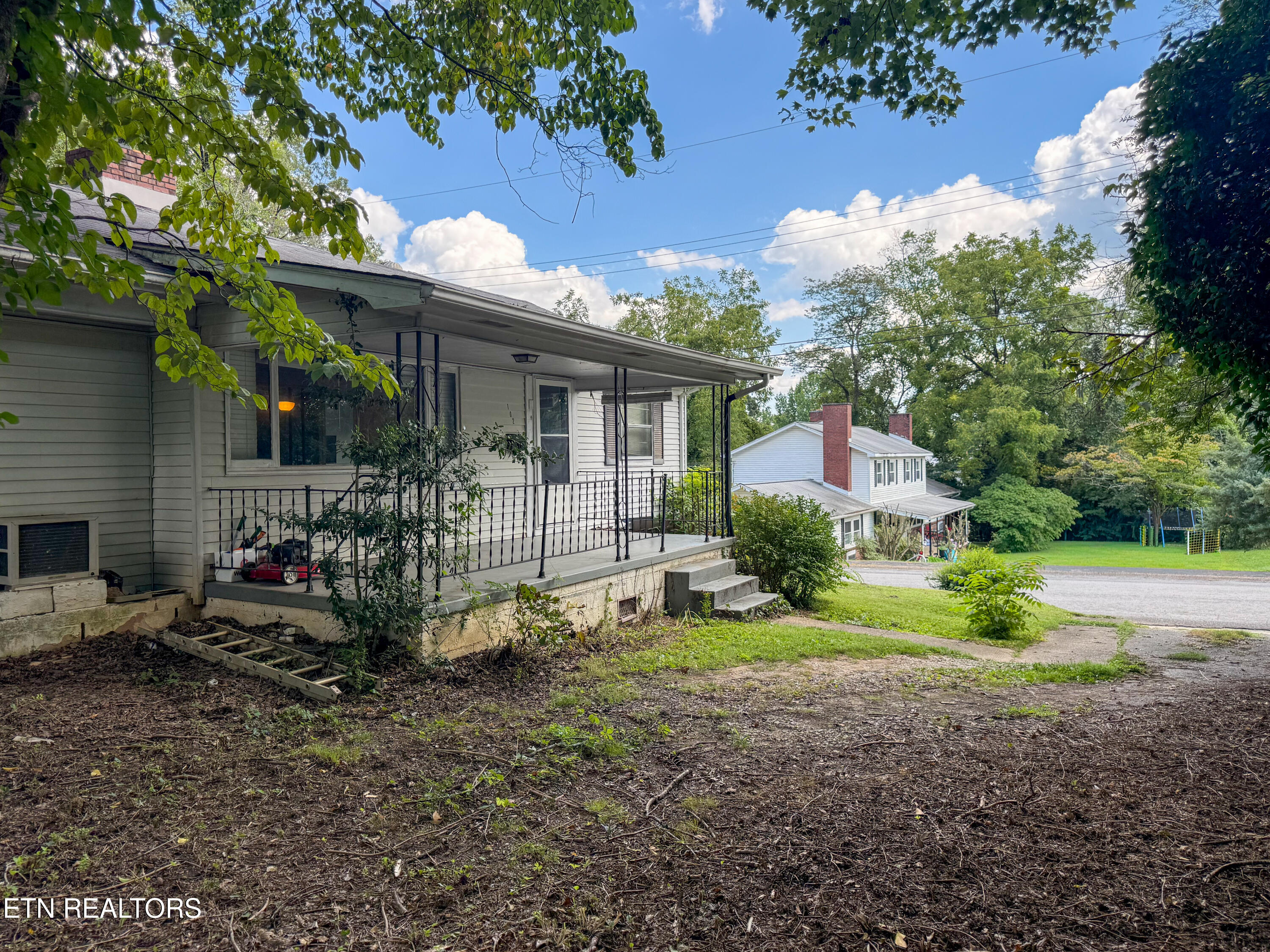 102 W Farragut Road Oak Ridge TN 37830