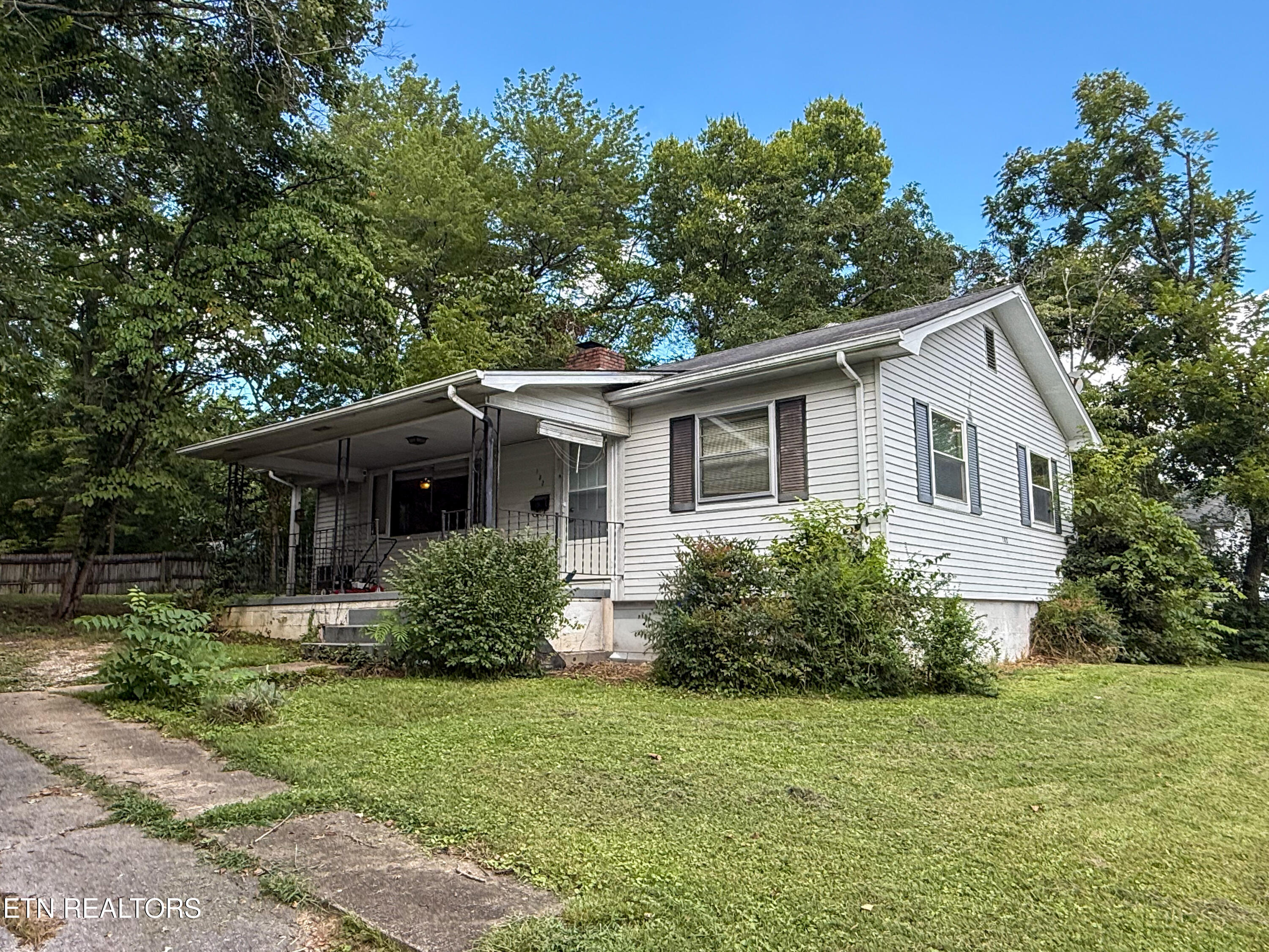 102 W Farragut Road Oak Ridge TN 37830