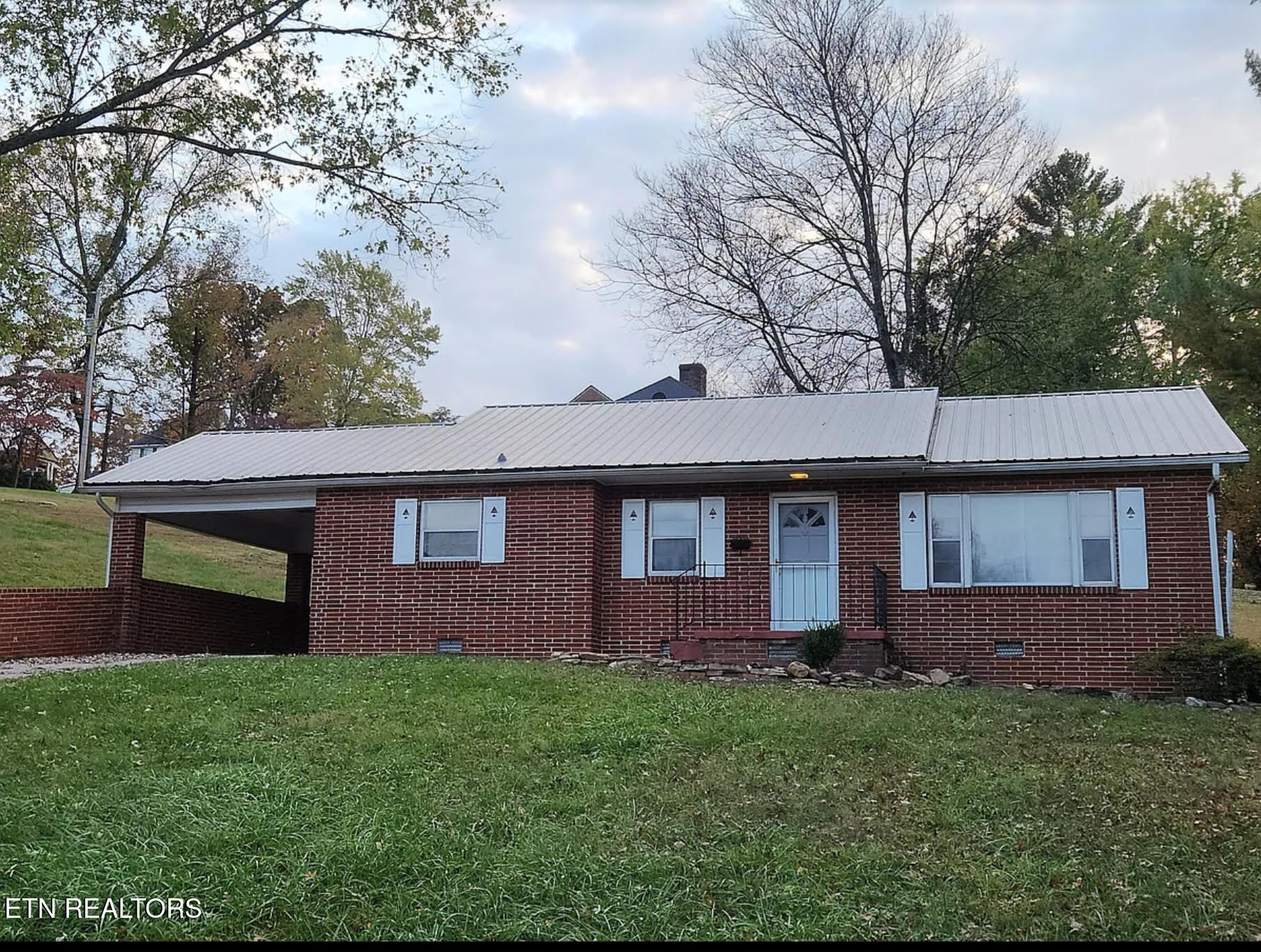 201 E Evans Street Rockwood TN 37854