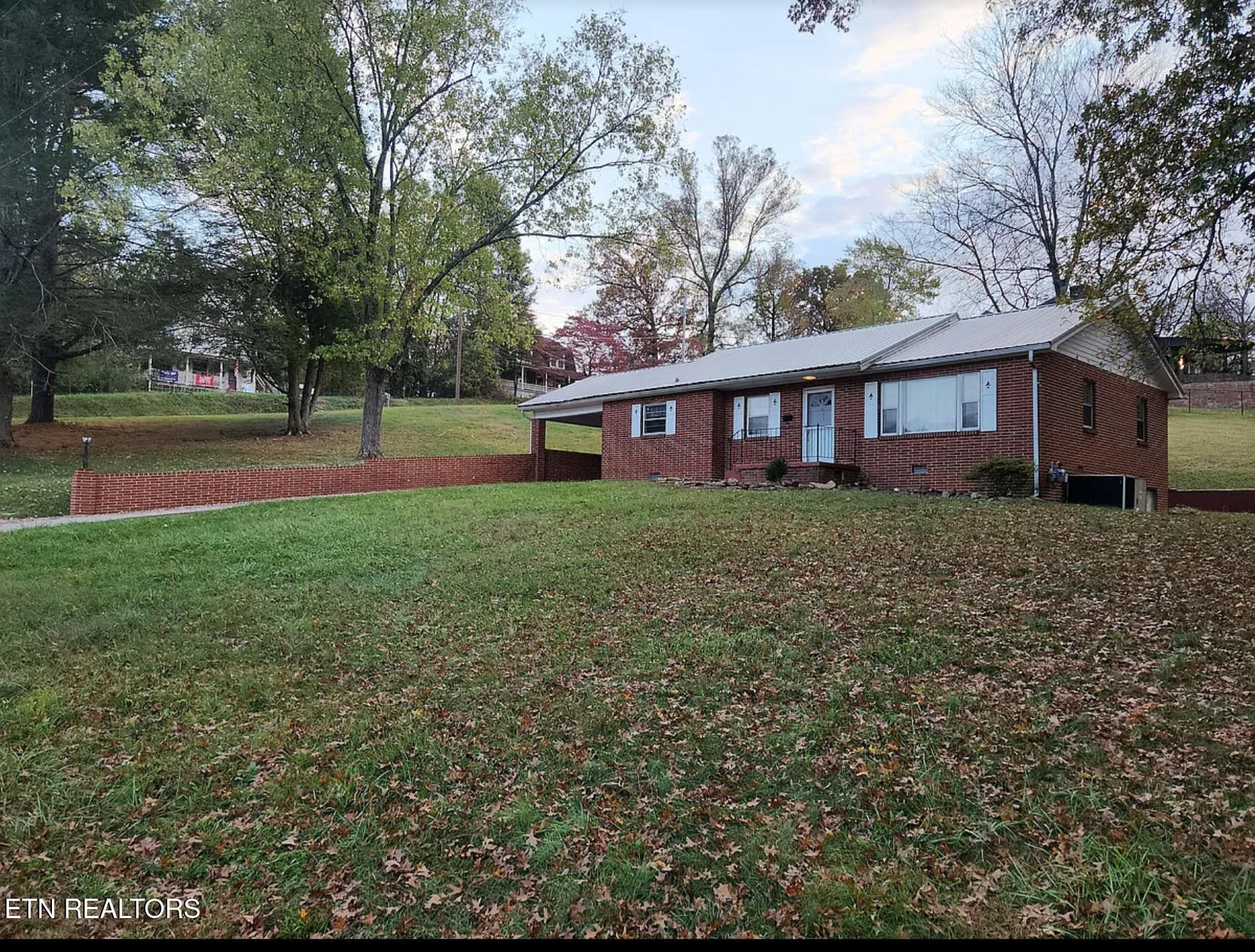 201 E Evans Street Rockwood TN 37854