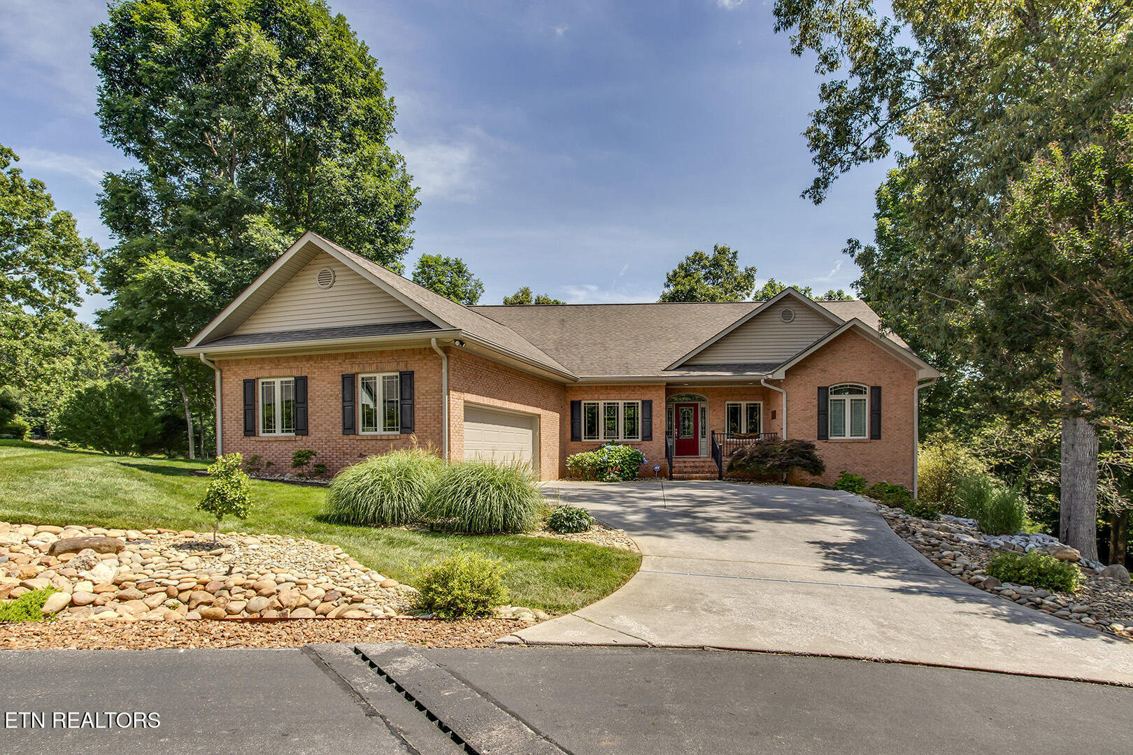 118 Daleyuhski Trace Loudon TN 37774