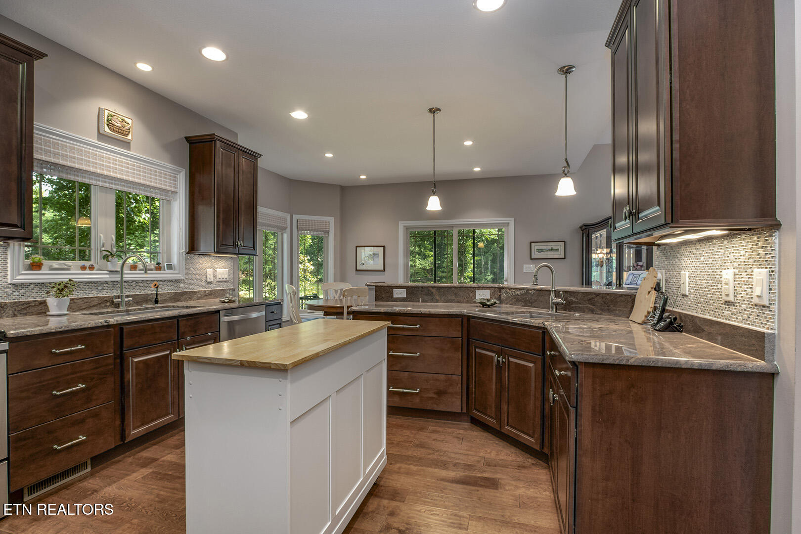 118 Daleyuhski Trace Loudon TN 37774