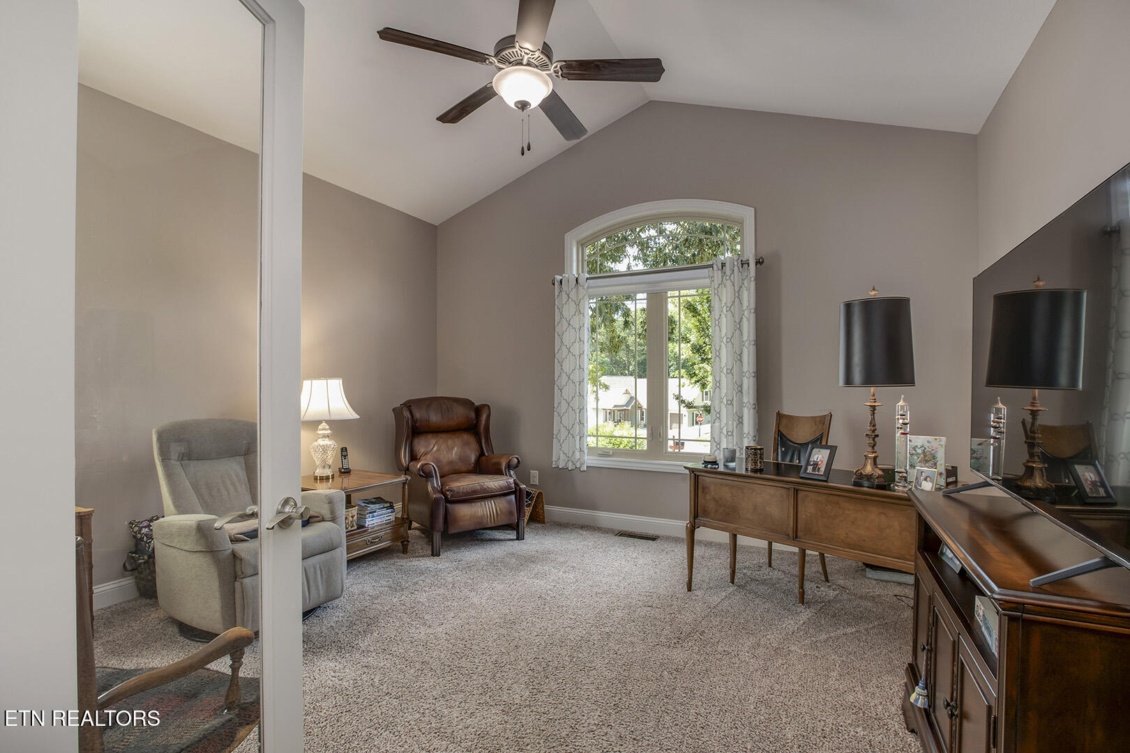 118 Daleyuhski Trace Loudon TN 37774