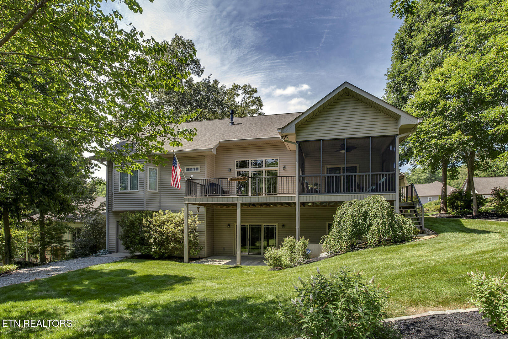 118 Daleyuhski Trace Loudon TN 37774