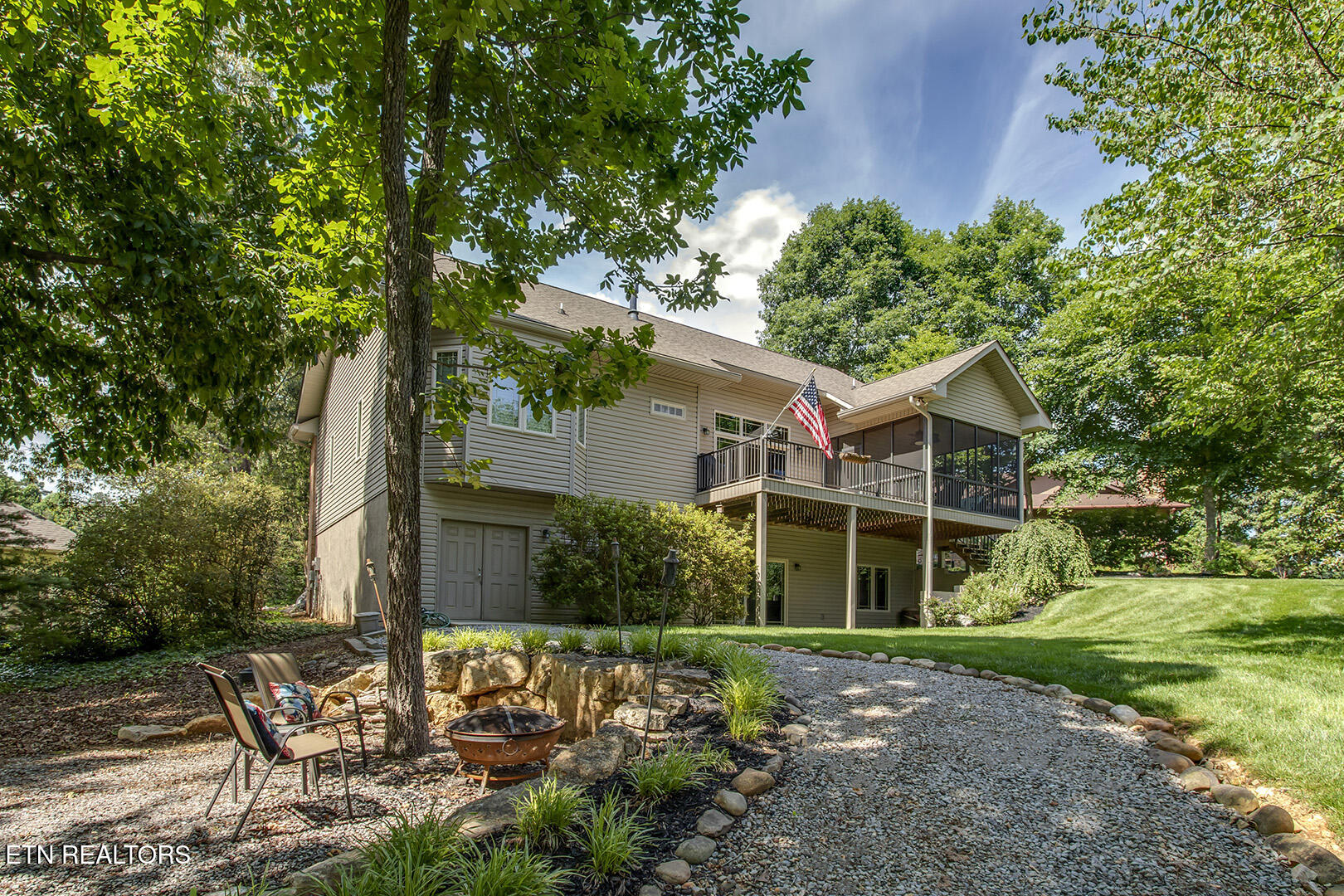 118 Daleyuhski Trace Loudon TN 37774