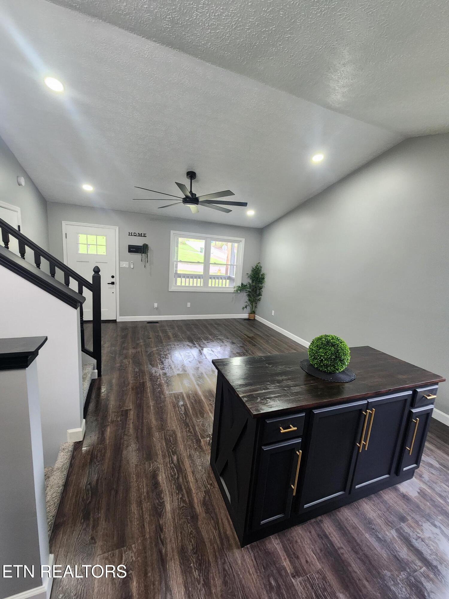 6633 Bay Circle Drive Knoxville TN 37918