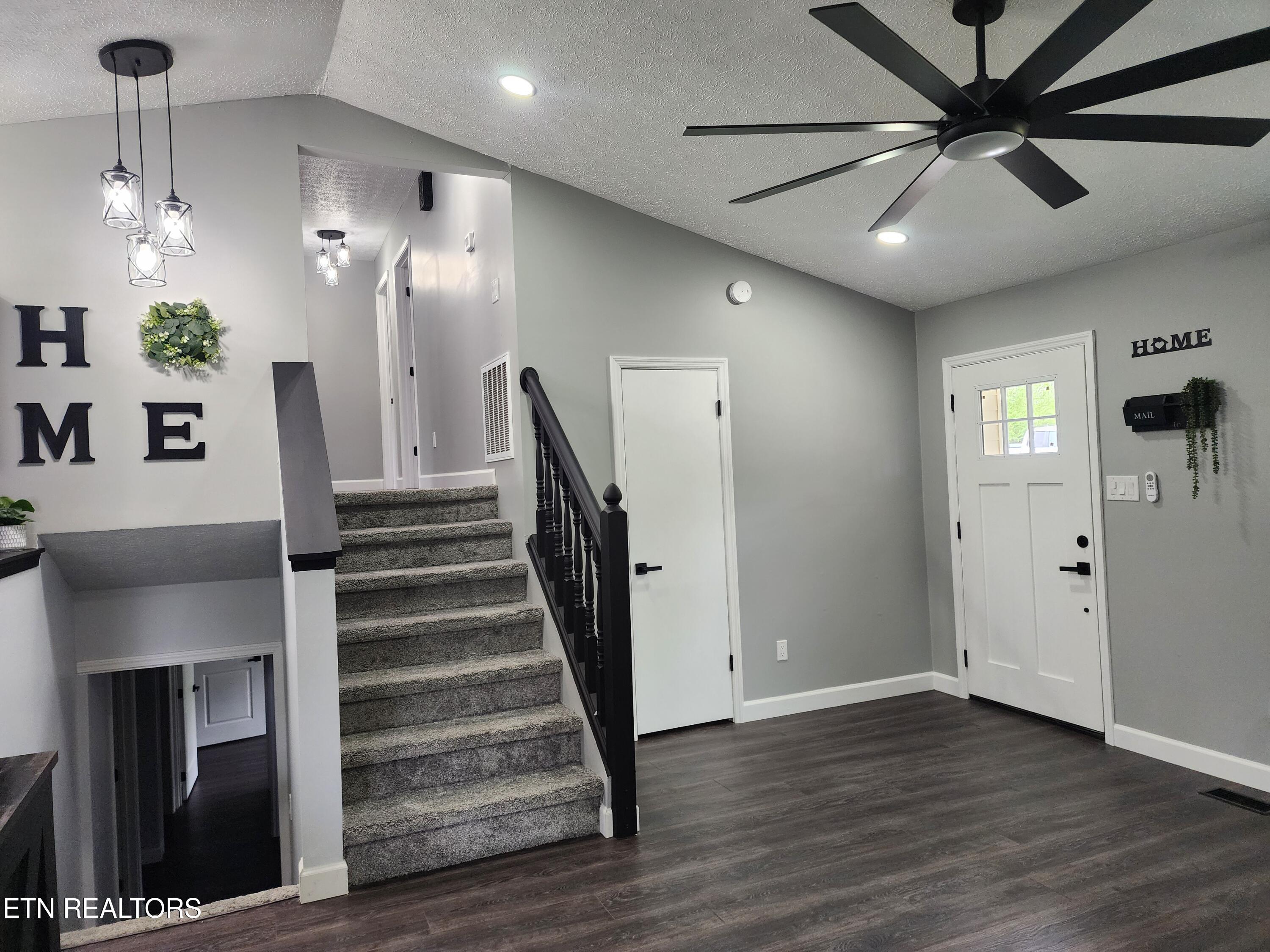 6633 Bay Circle Drive Knoxville TN 37918