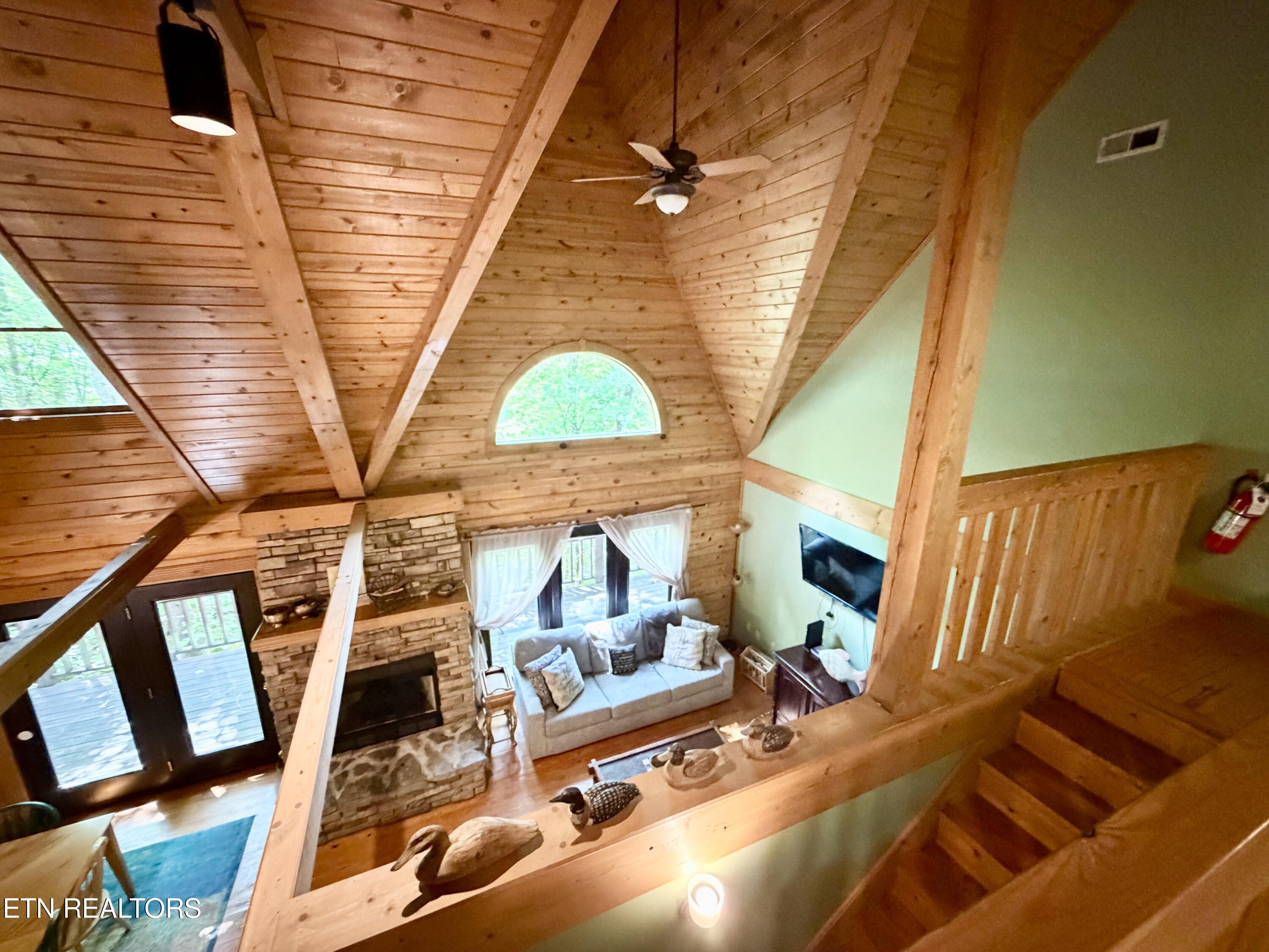 125 Shoreside Road New Tazewell TN 37825