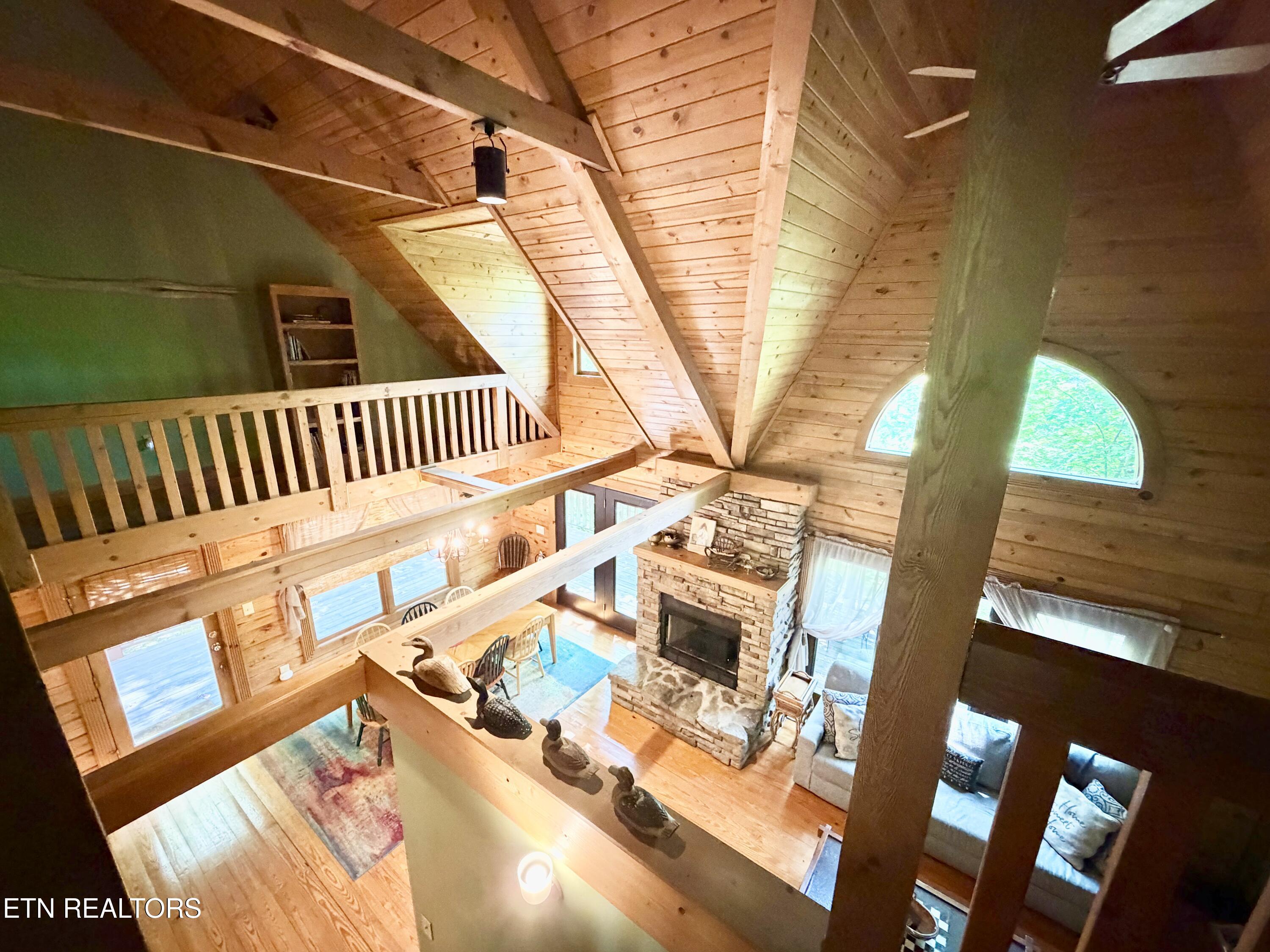 125 Shoreside Road New Tazewell TN 37825