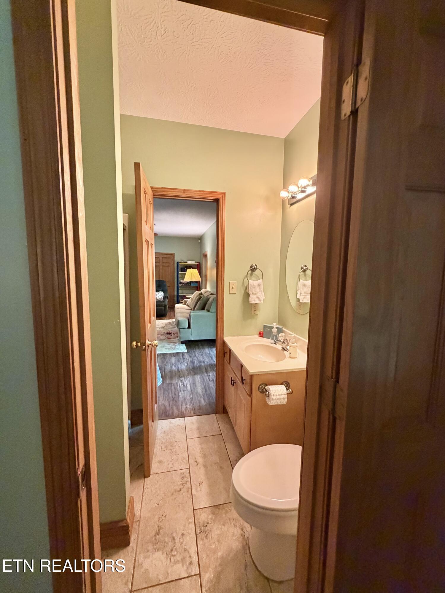 125 Shoreside Road New Tazewell TN 37825