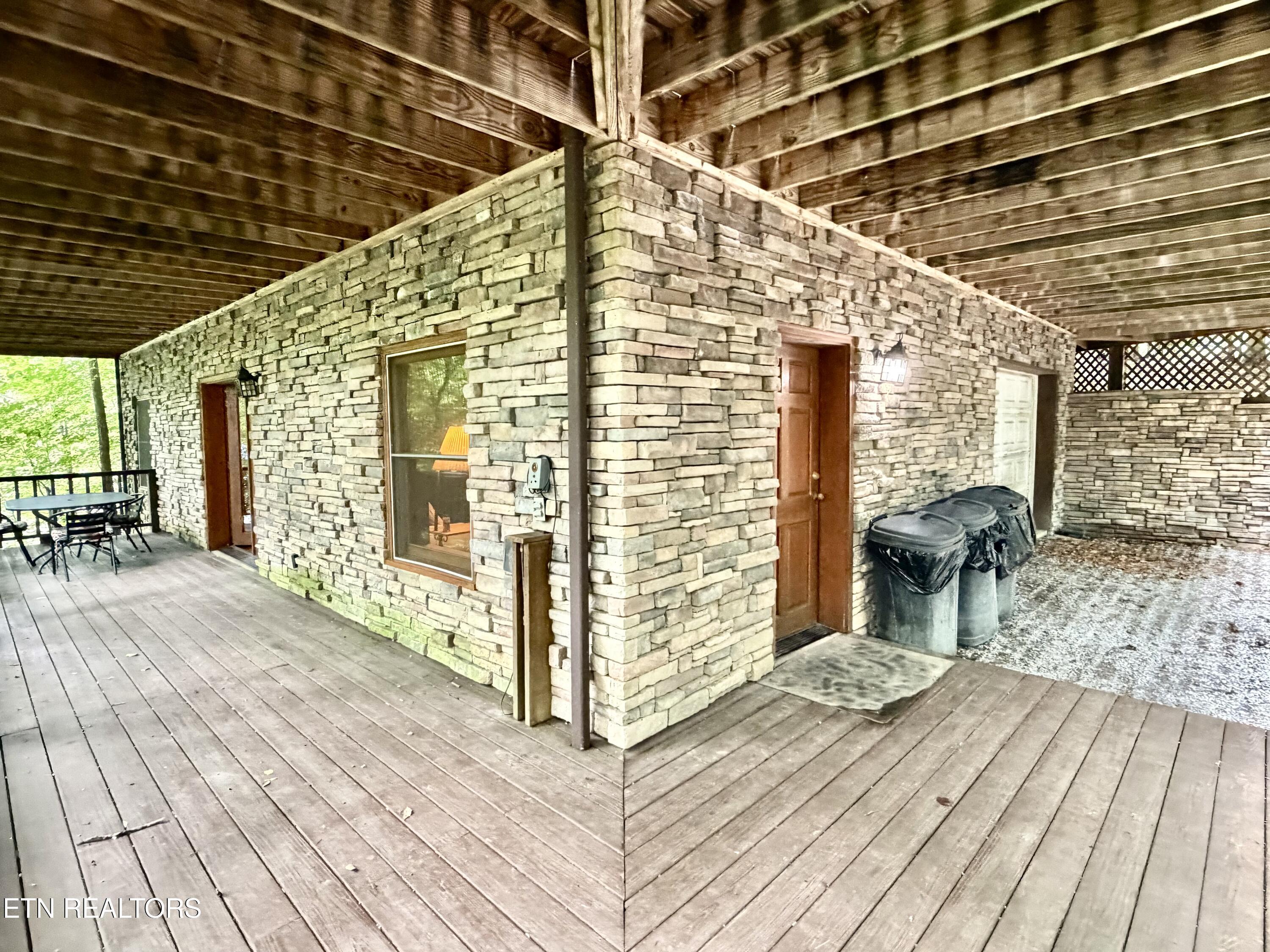 125 Shoreside Road New Tazewell TN 37825