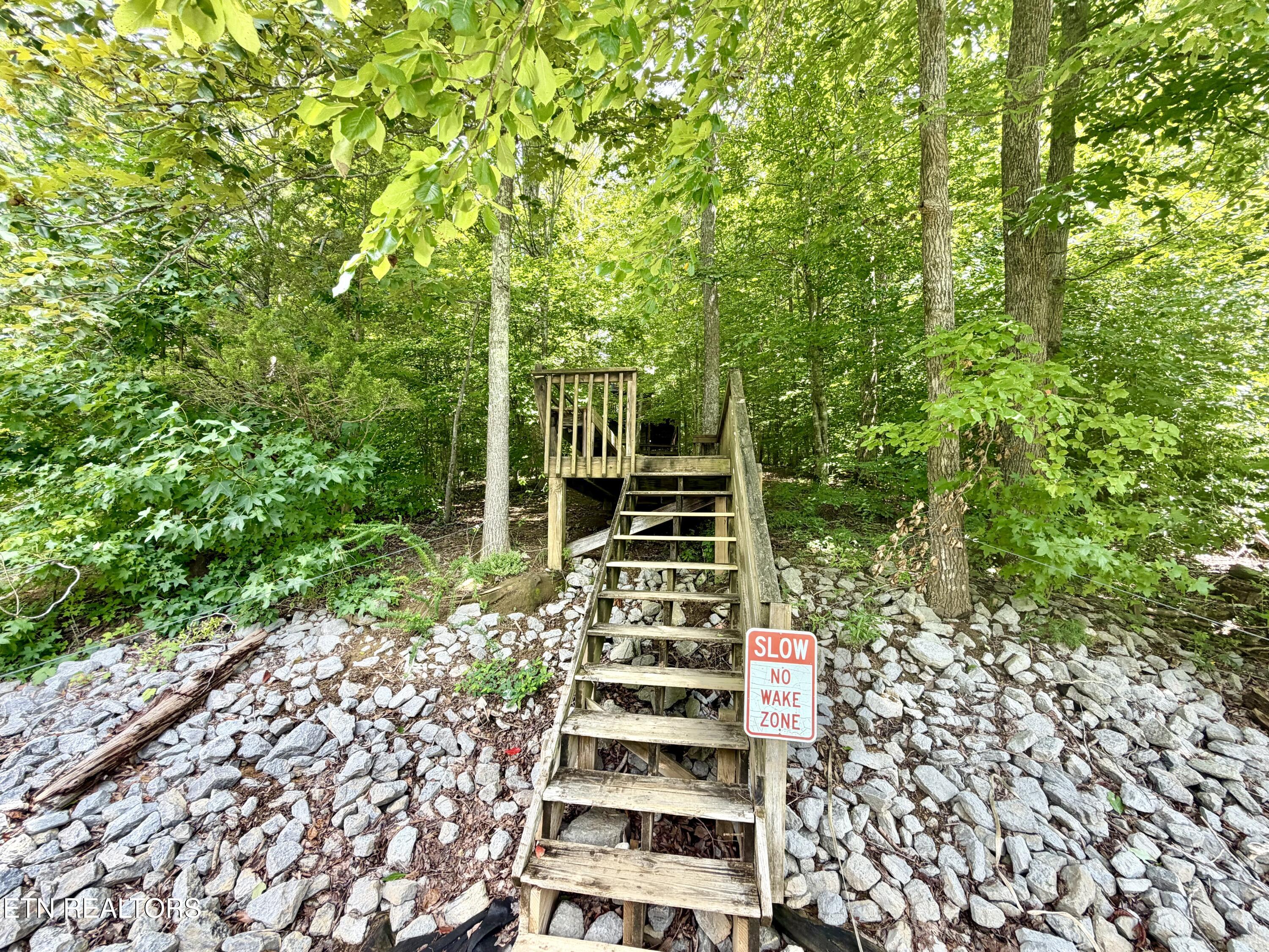 125 Shoreside Road New Tazewell TN 37825