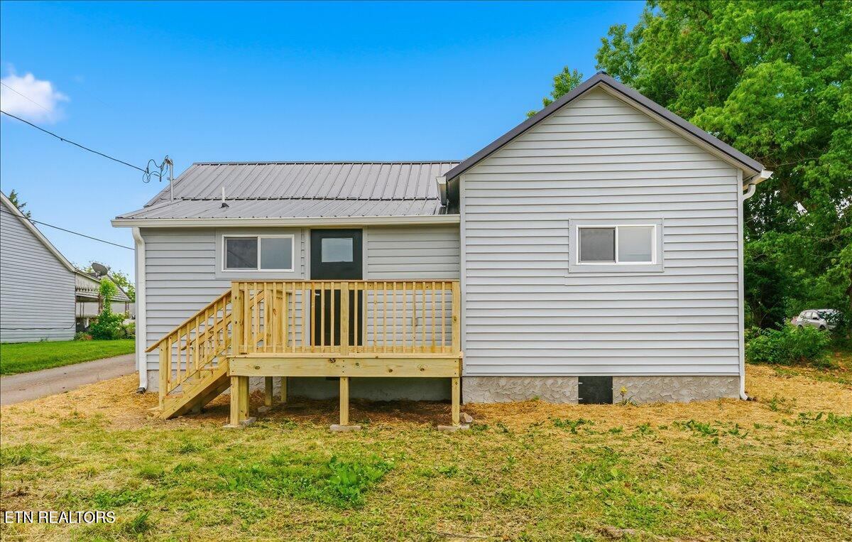 701 Childress Avenue Sweetwater TN 37874