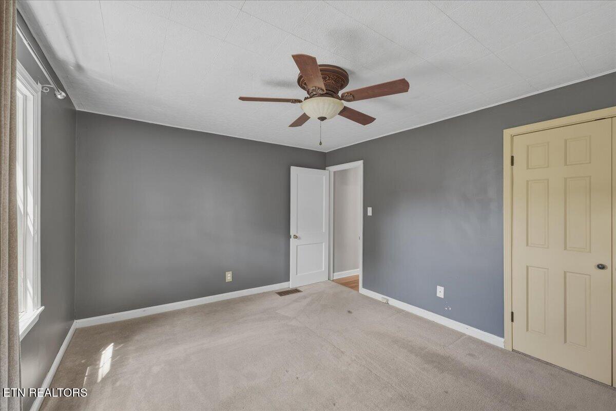 2120 Sandra Drive Knoxville TN 37918